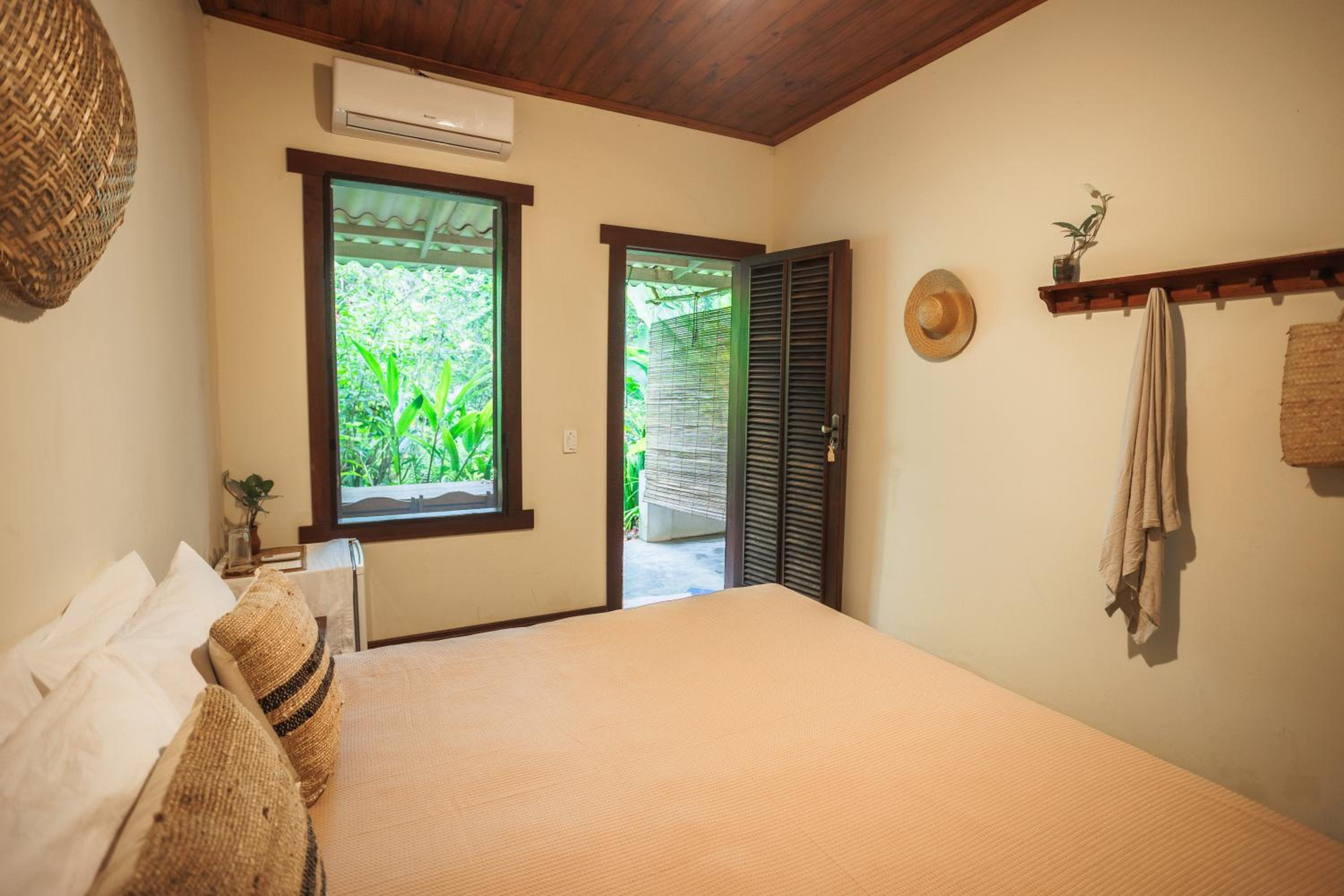 Queen Room with Balcony