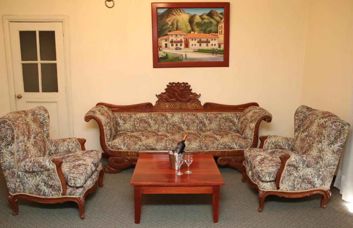 Suite photo 1