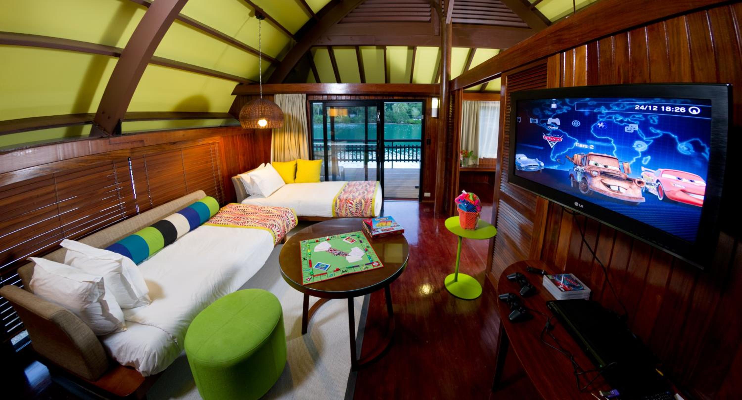 One-Bedroom Family Villa With Lagoon View photo 1