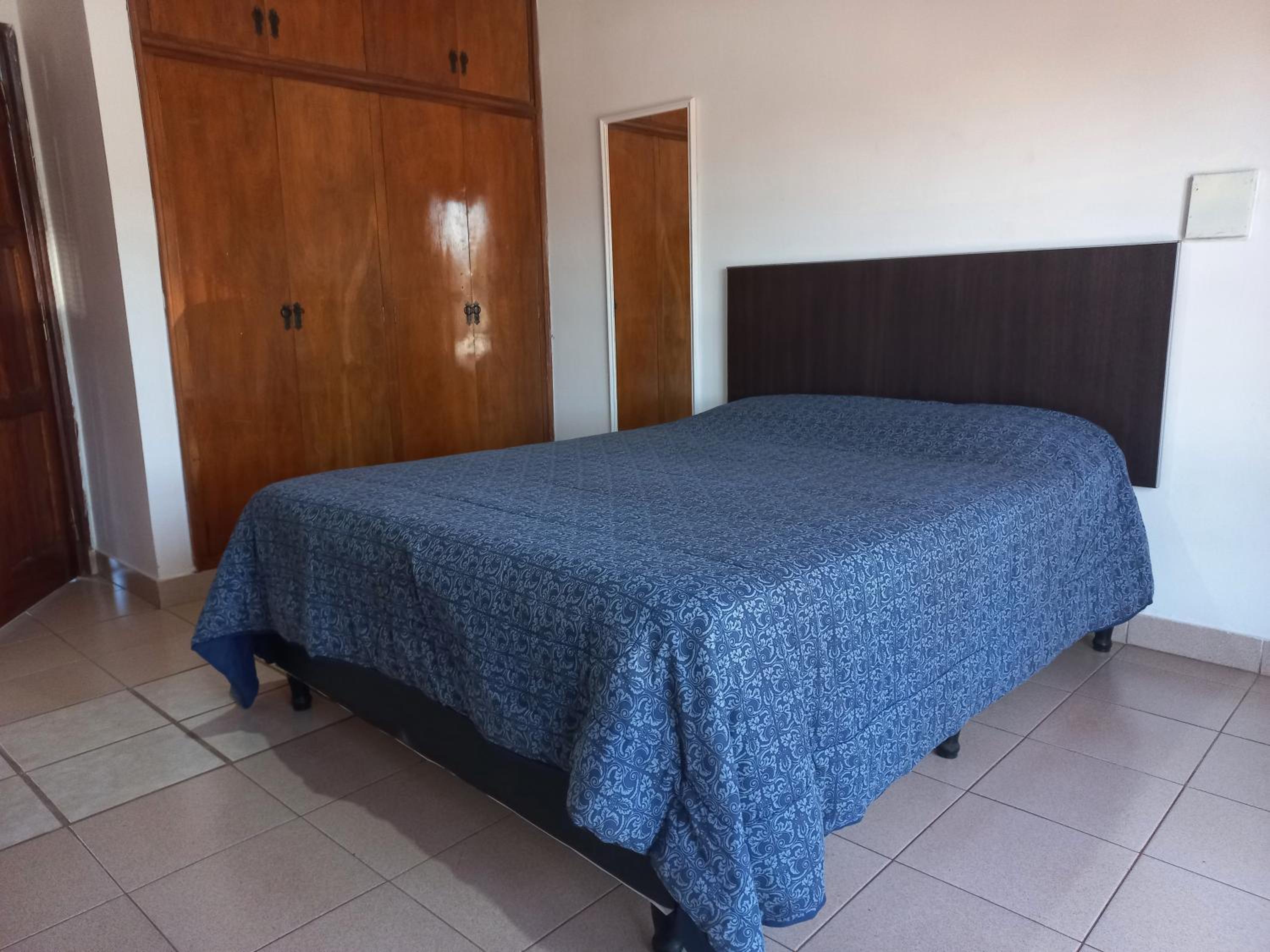 One-Bedroom Apartment with Balcony photo 2