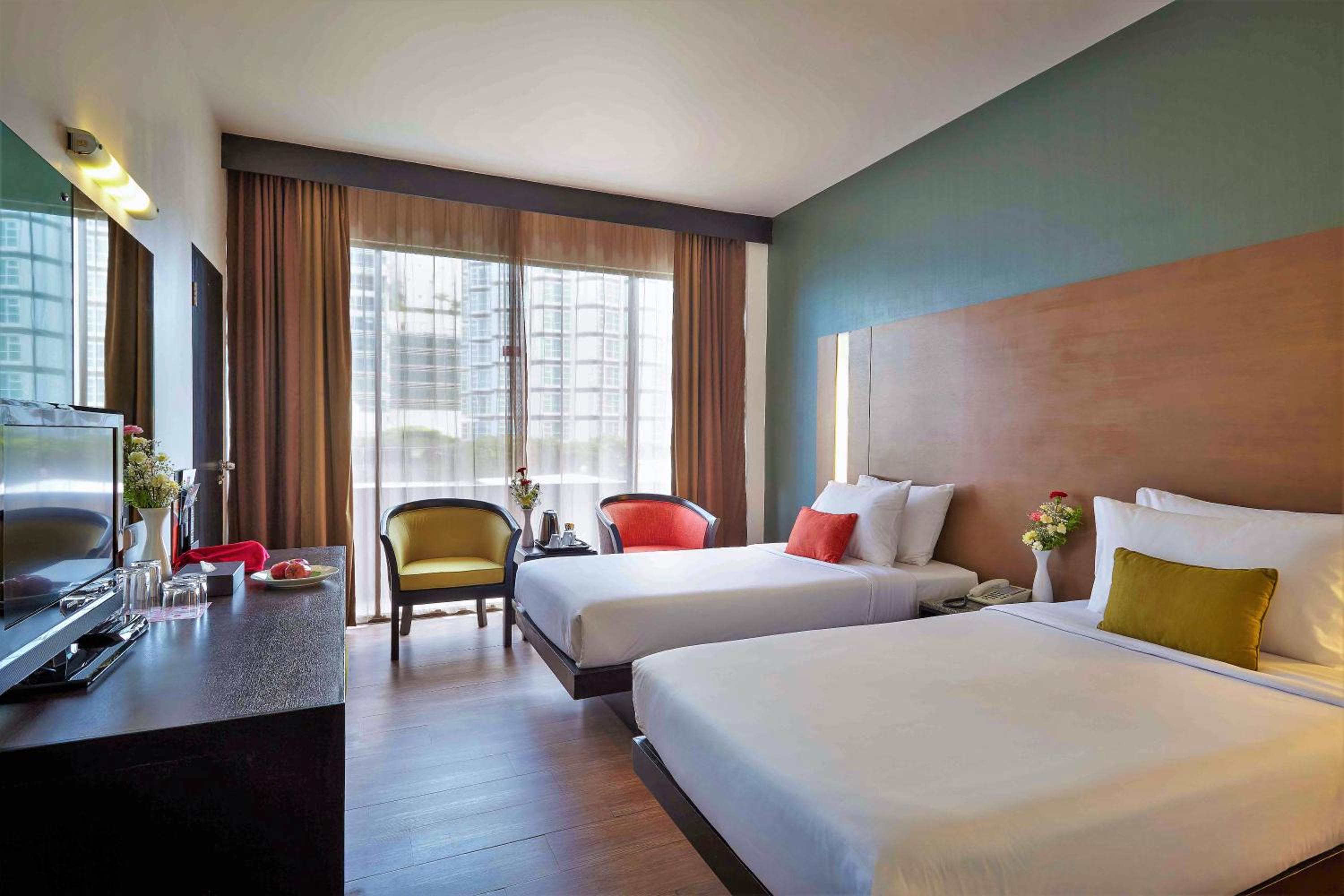Standard Twin Bed Square Wing