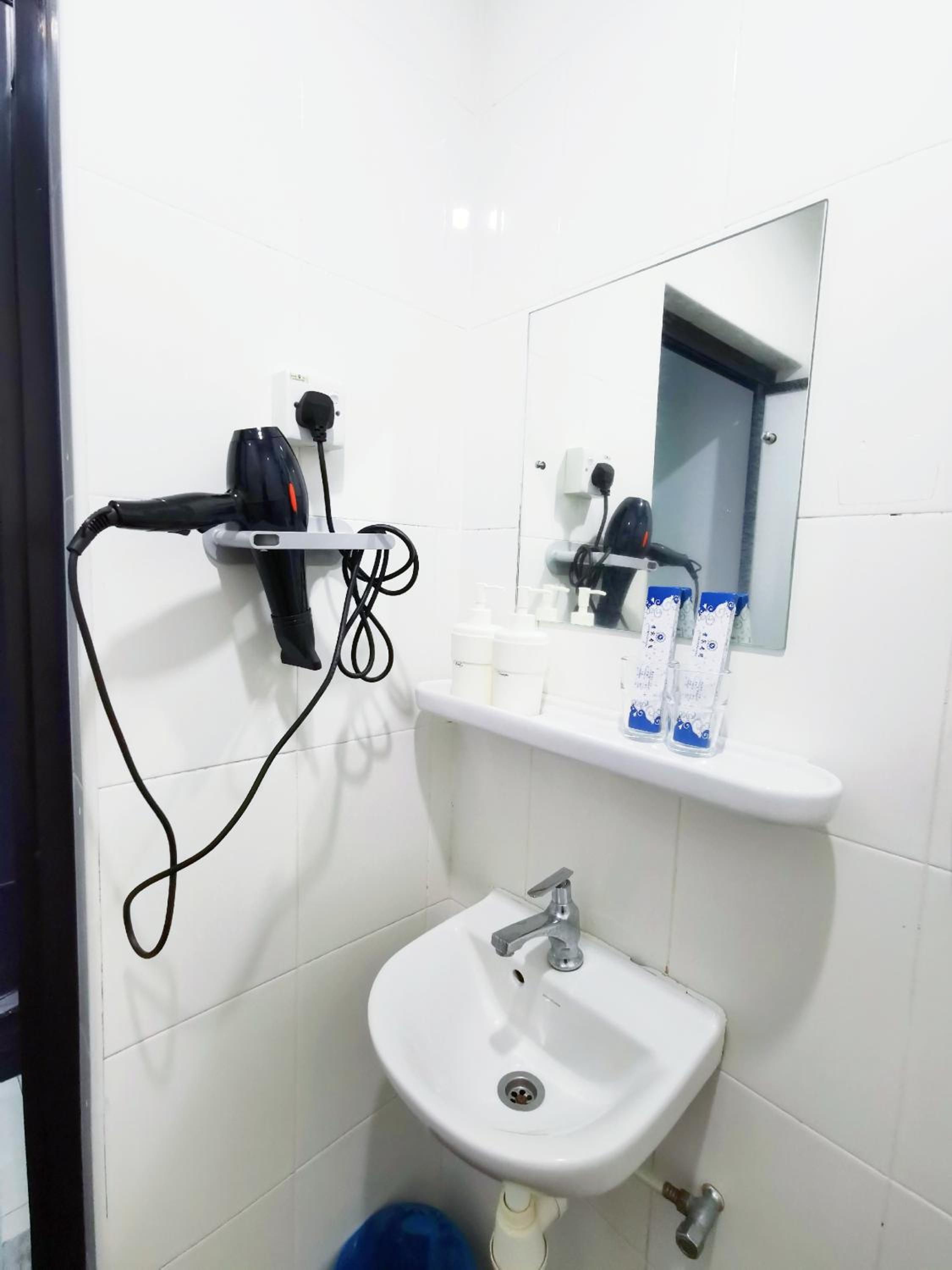 Deluxe Twin Room - Photo 4