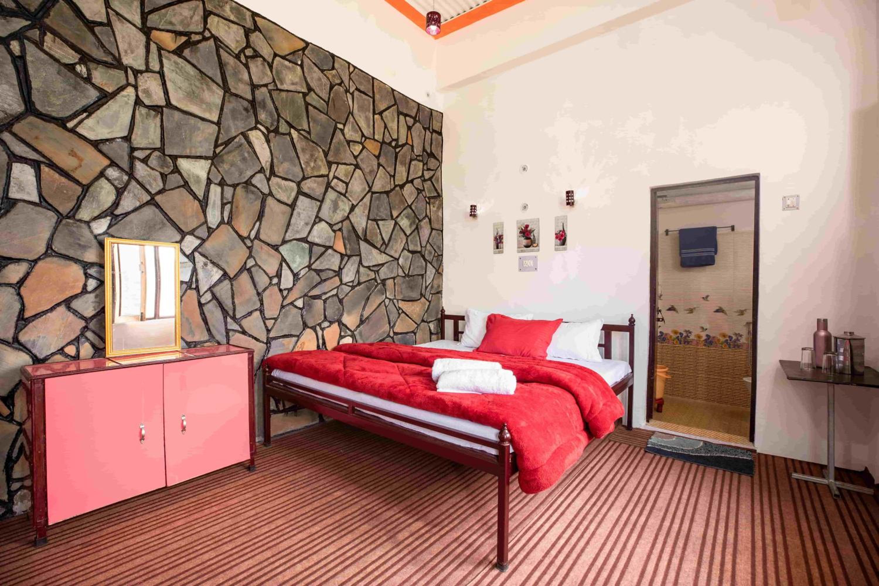 Deluxe Double Room photo 3