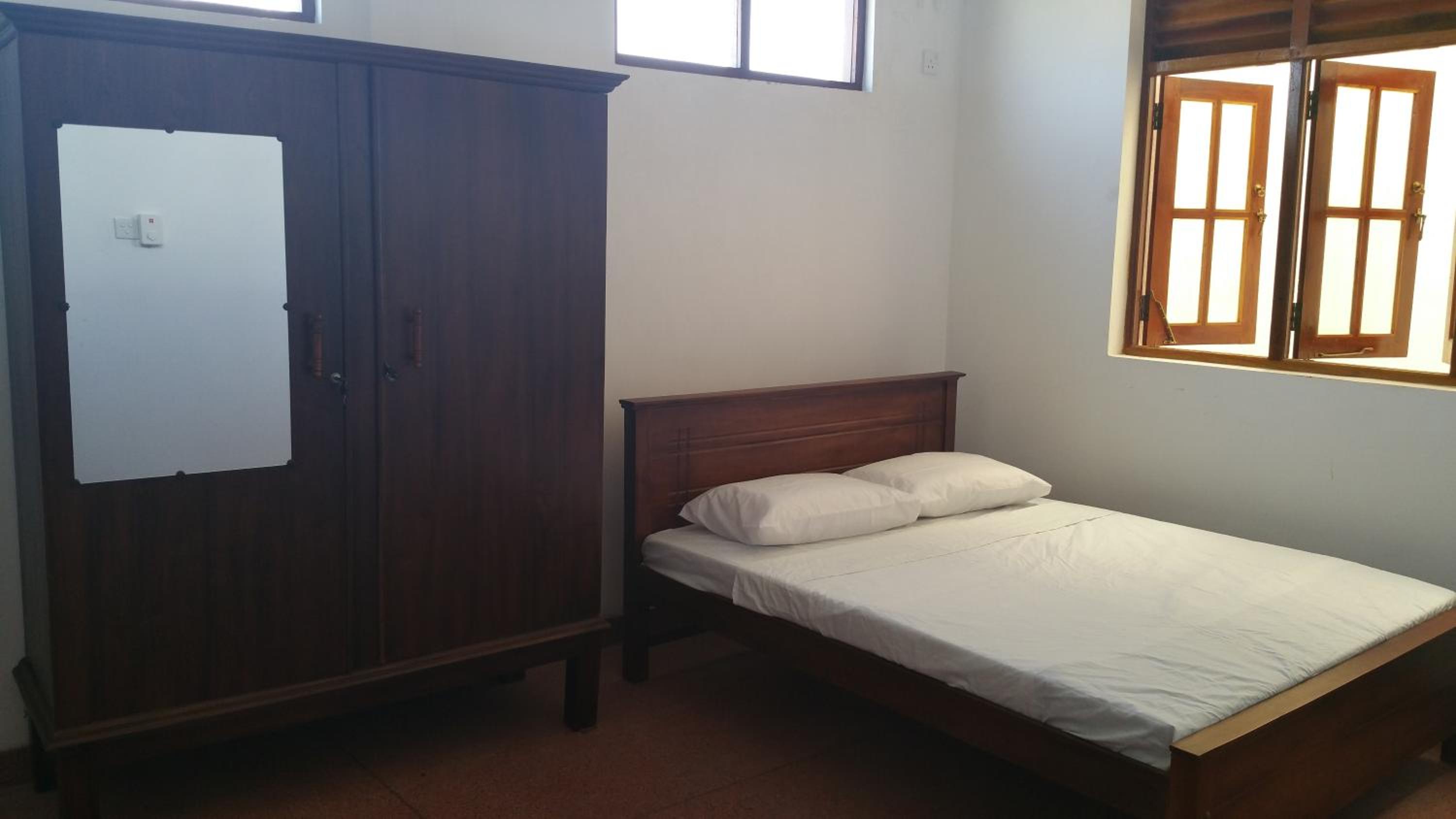 Double Room with Shared Bathroom photo 1