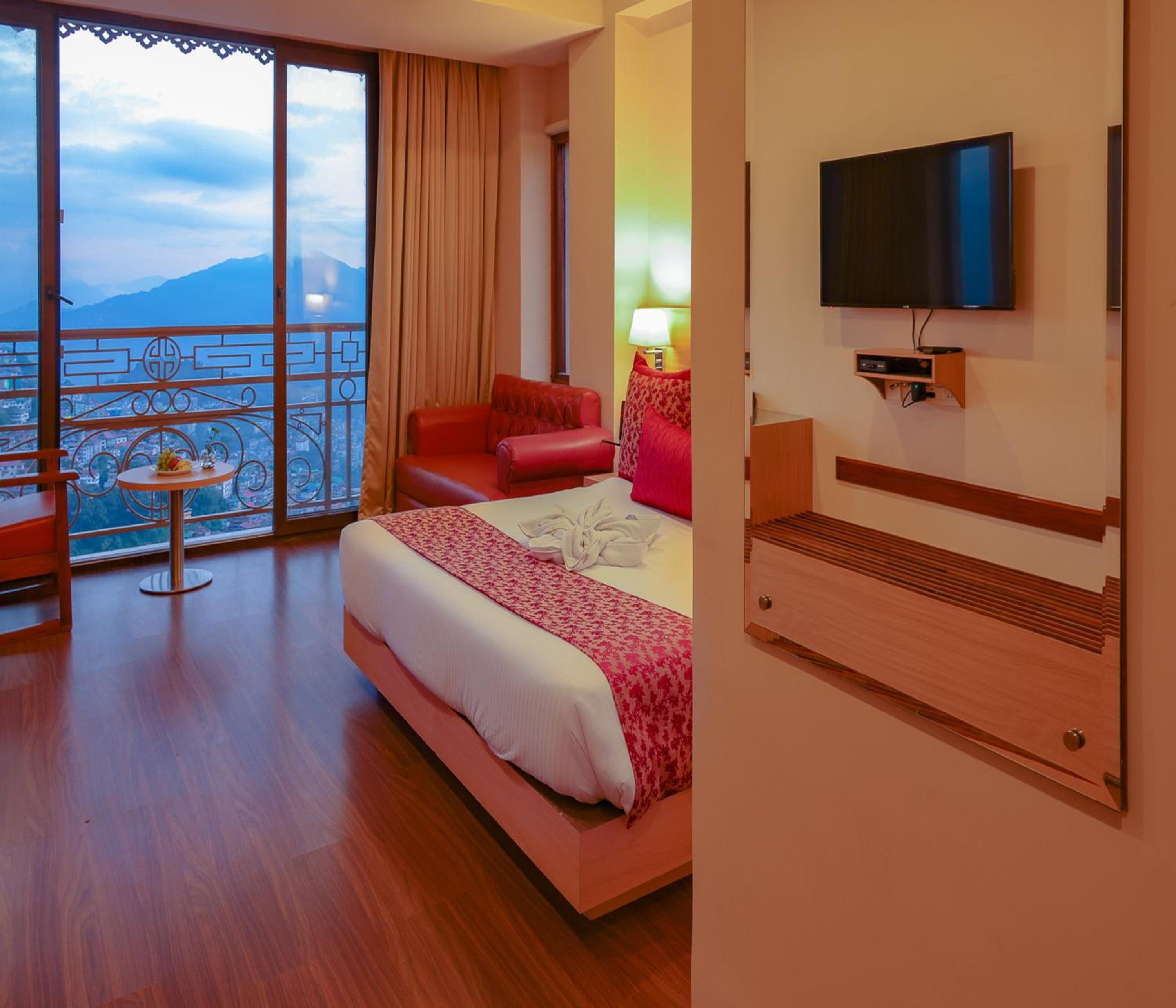 Valentine Room(10% discount on F&B ) - Photo 1