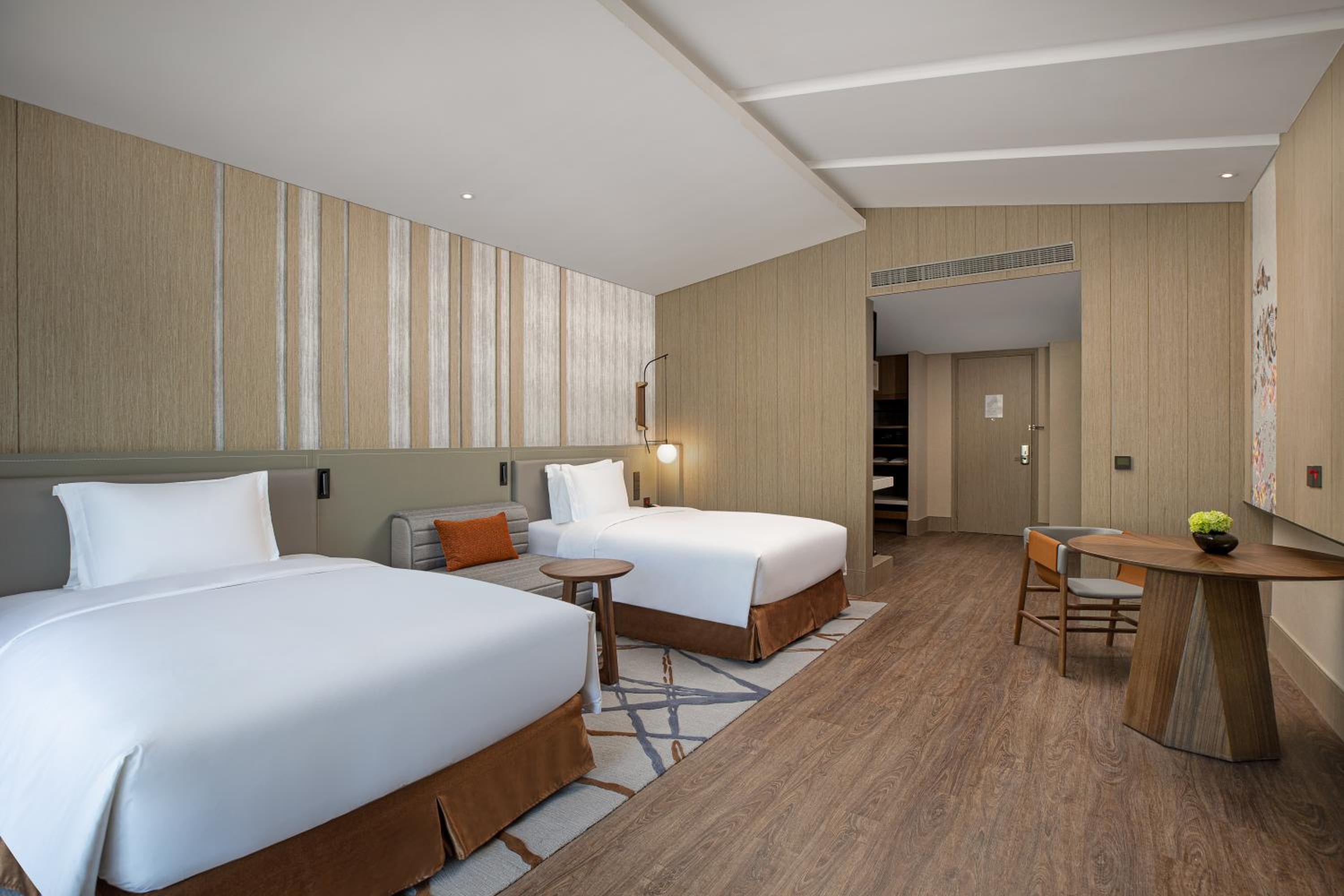 Premium Twin Room With Lake View