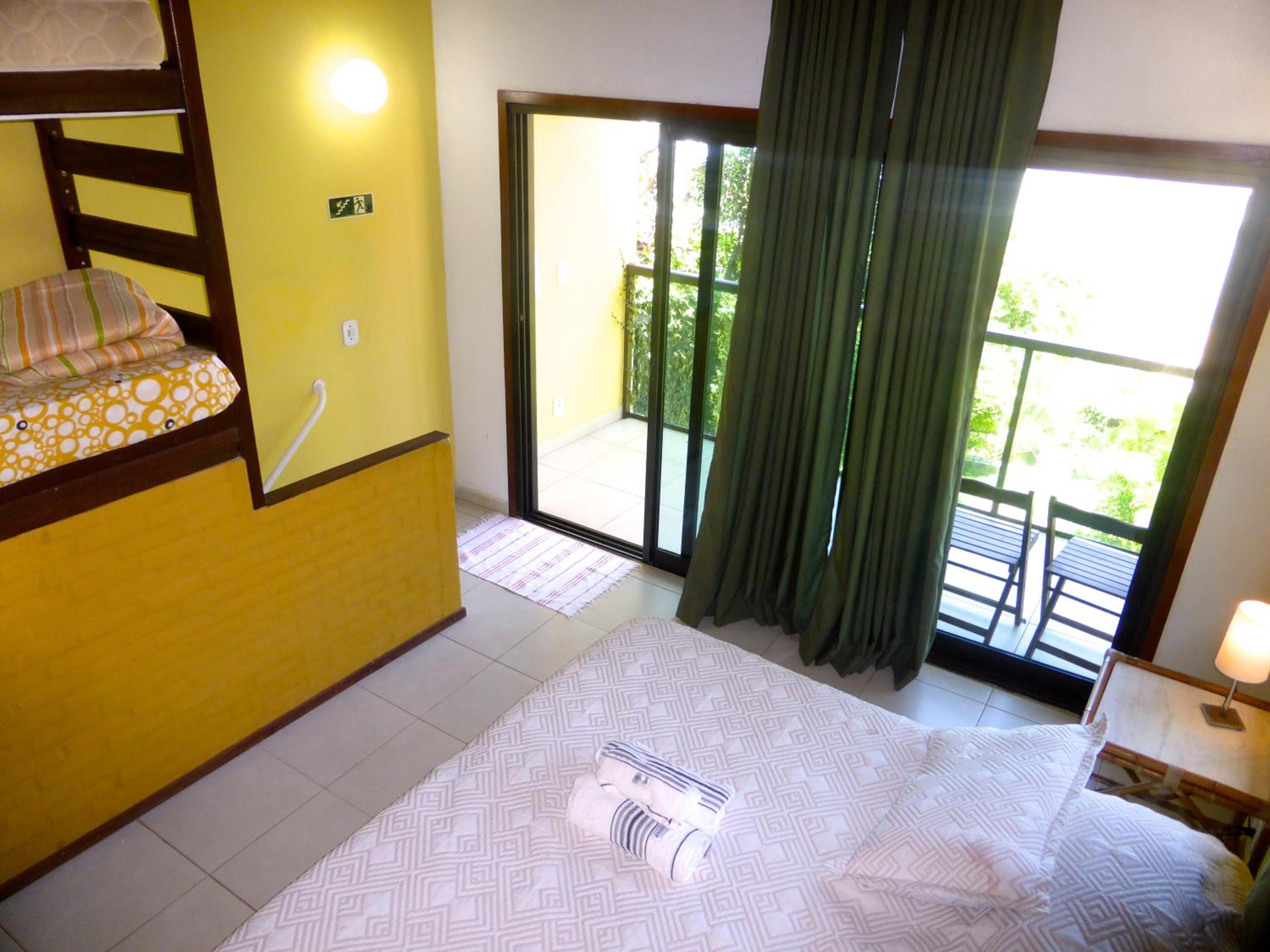 Deluxe Family Room With Sea View photo 3