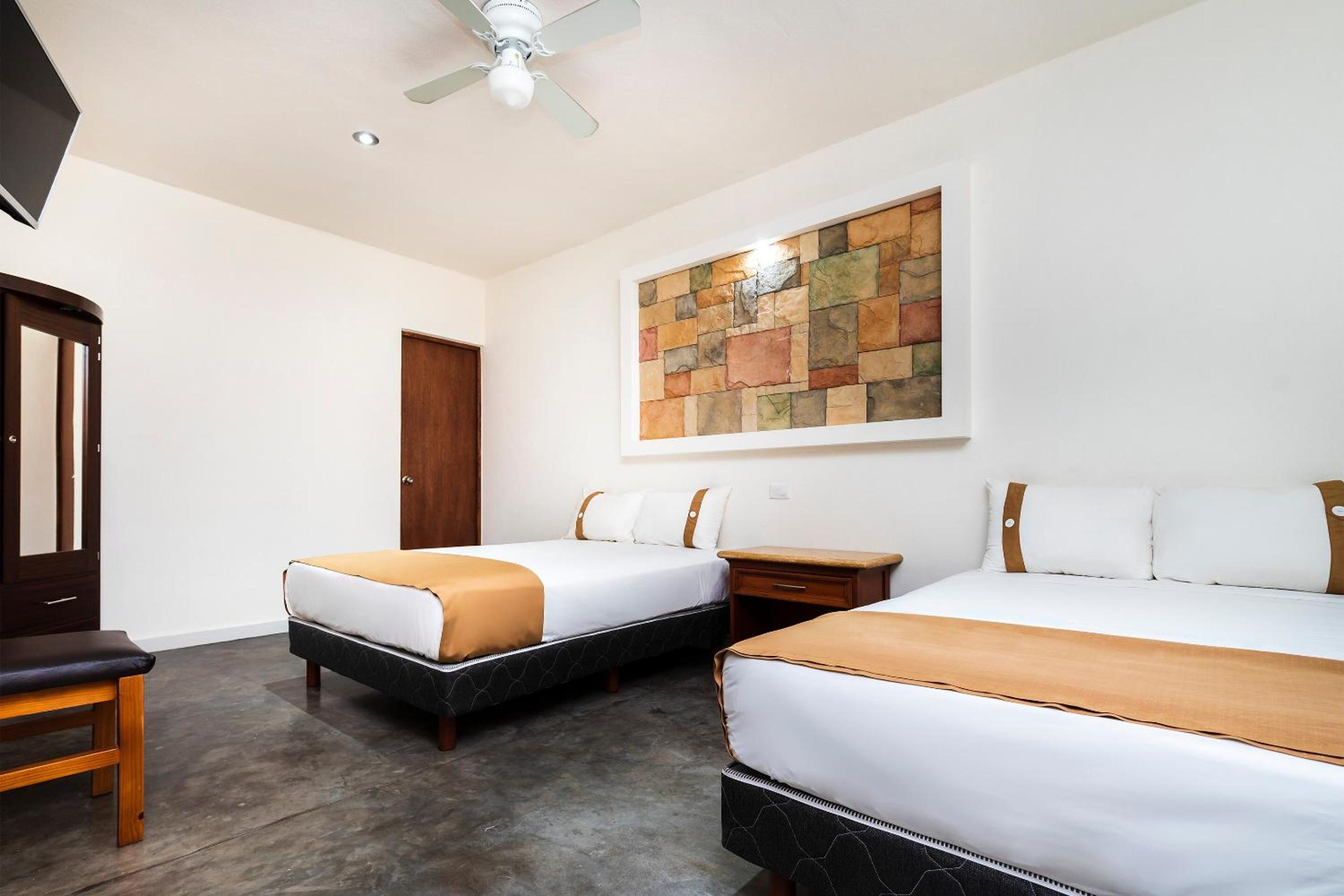 Standard Two Beds - Photo 1