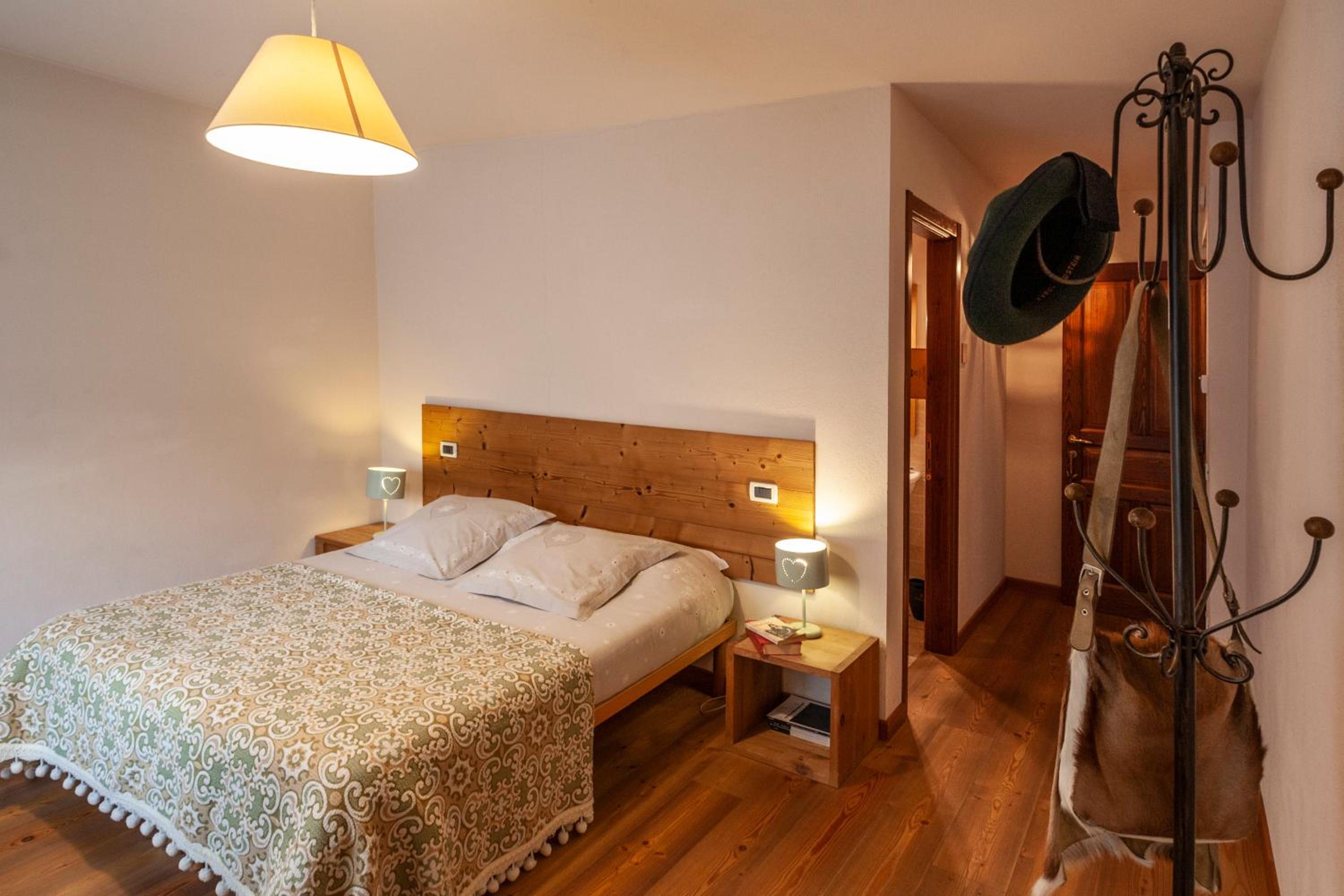 Double or Twin Room - Photo 18