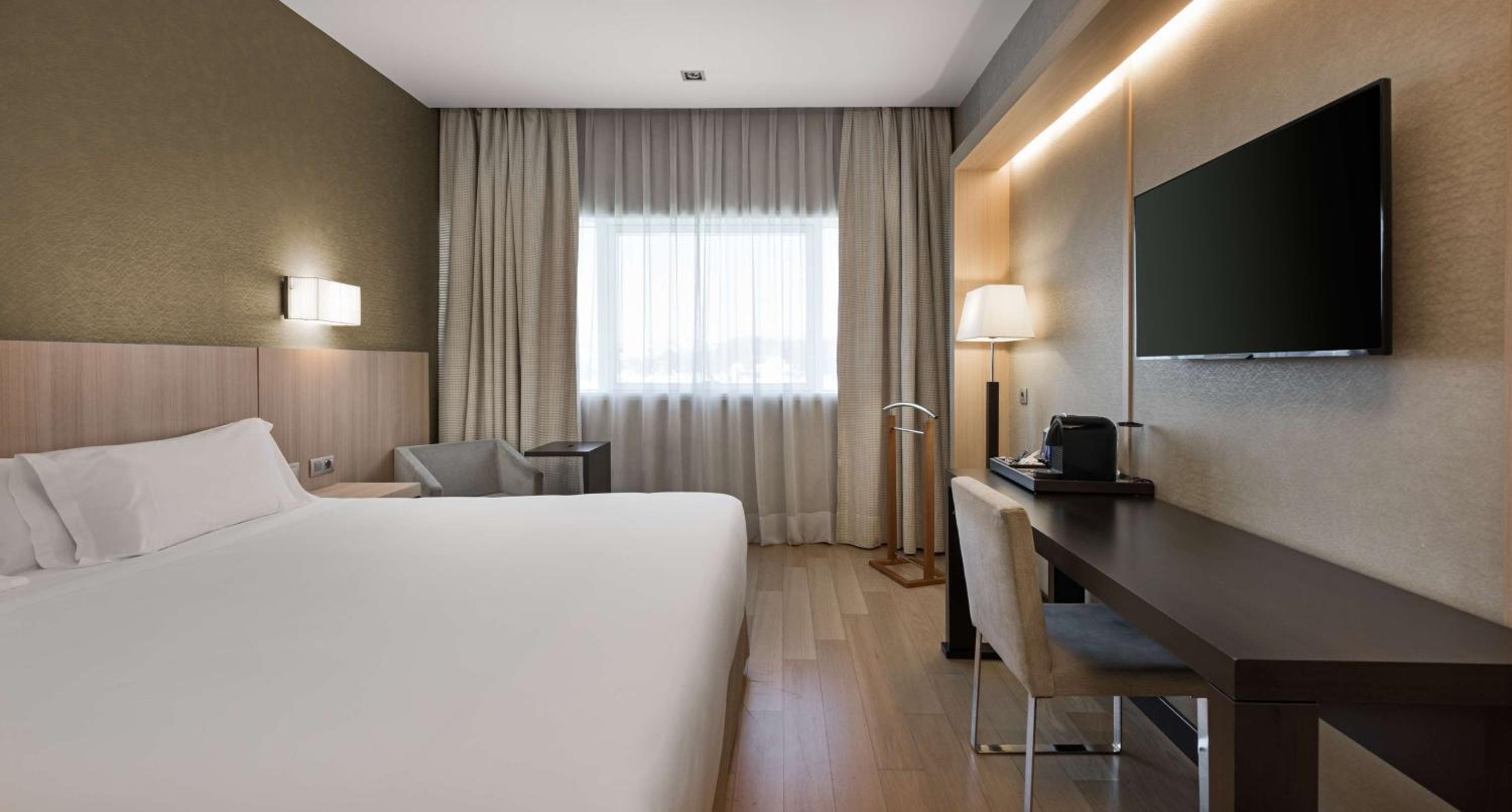 Superior Double or Twin Room - Photo 5
