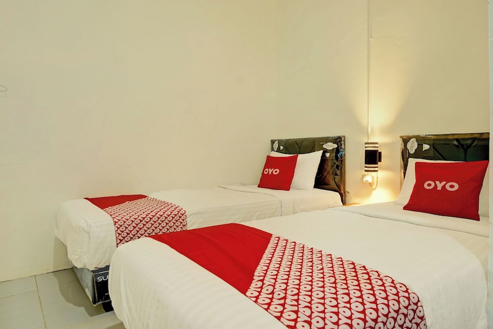 Deluxe Twin Room photo 3