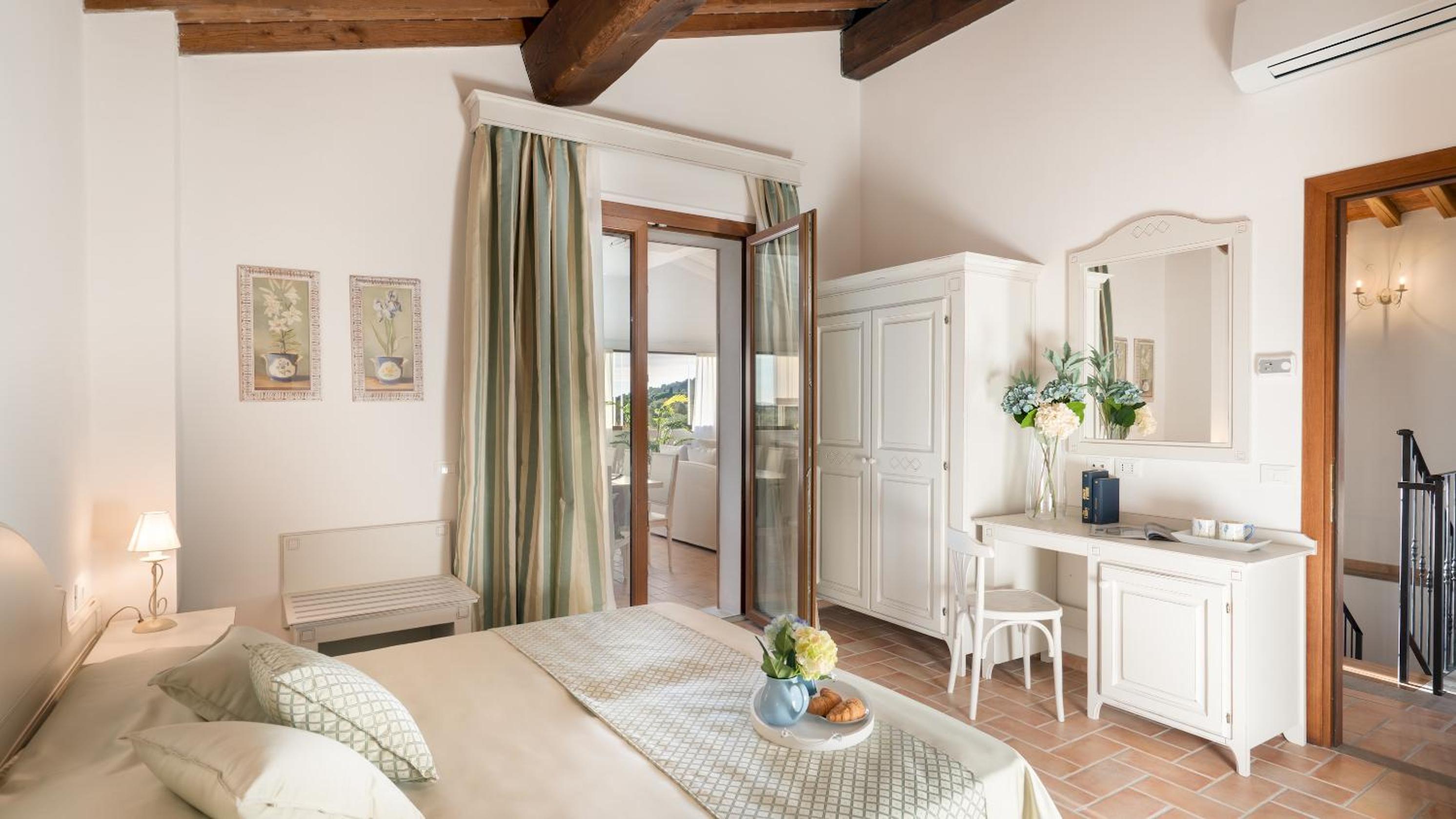 Seven-Bedroom Villa