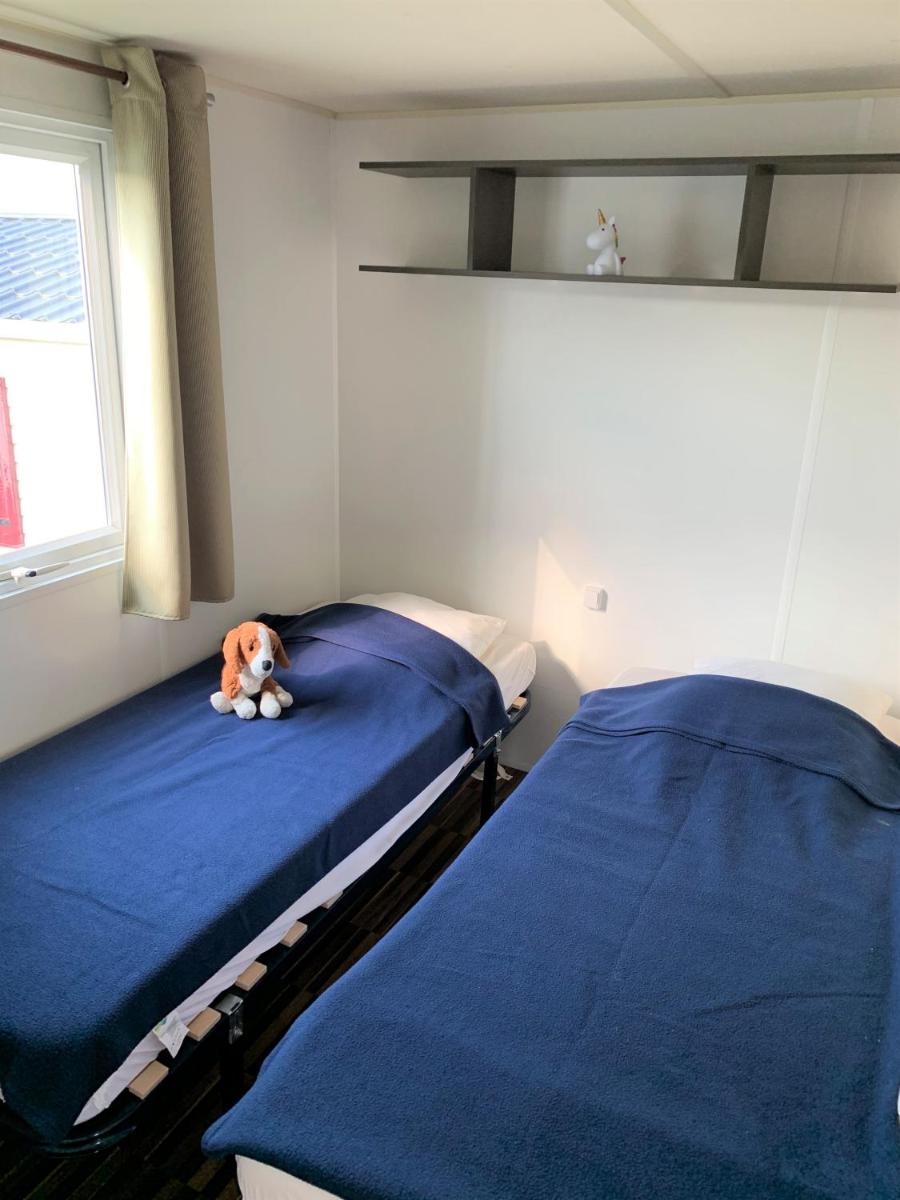 Mobile Home photo 2