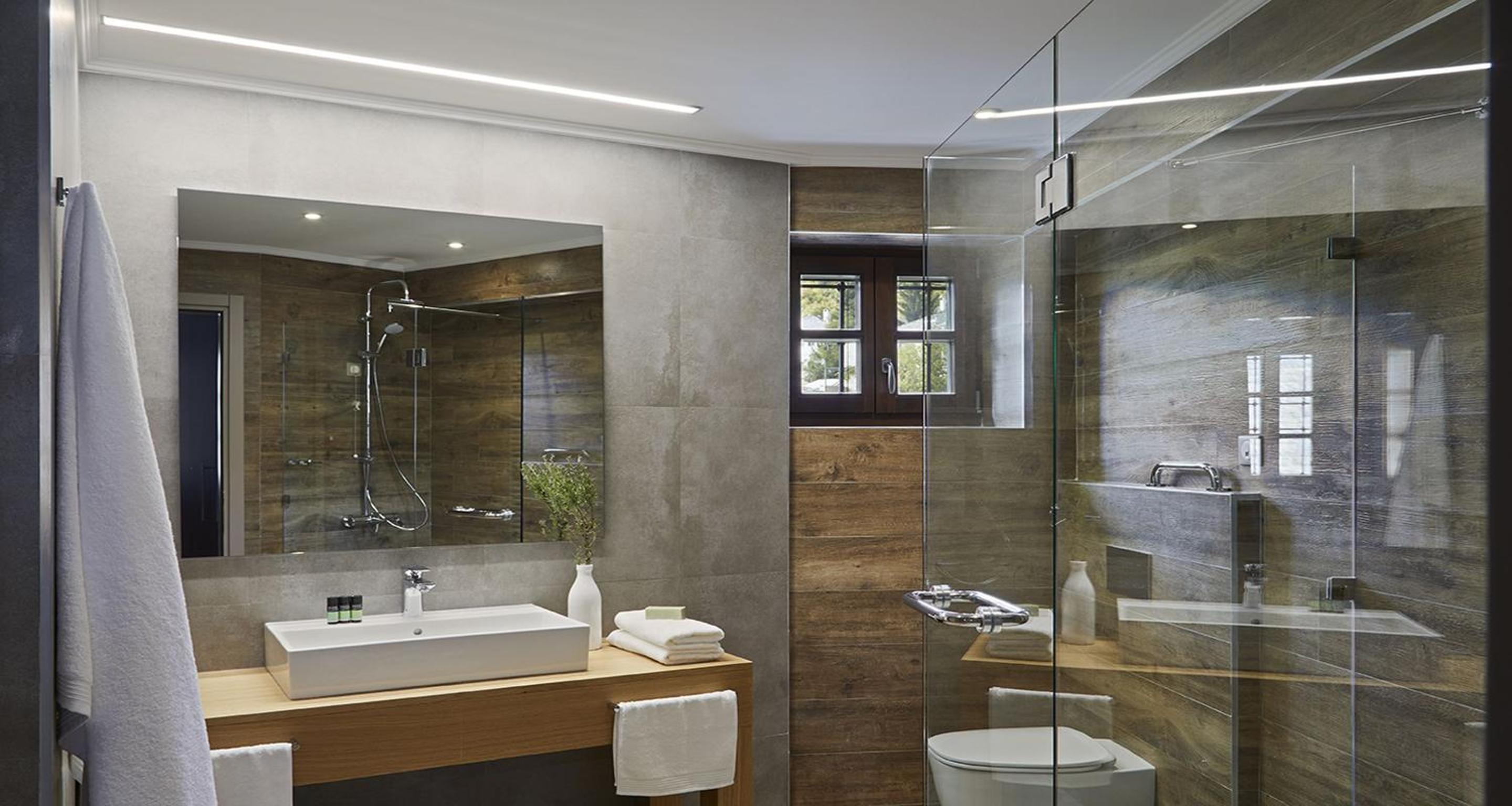 Superior Suite with Balcony photo 3