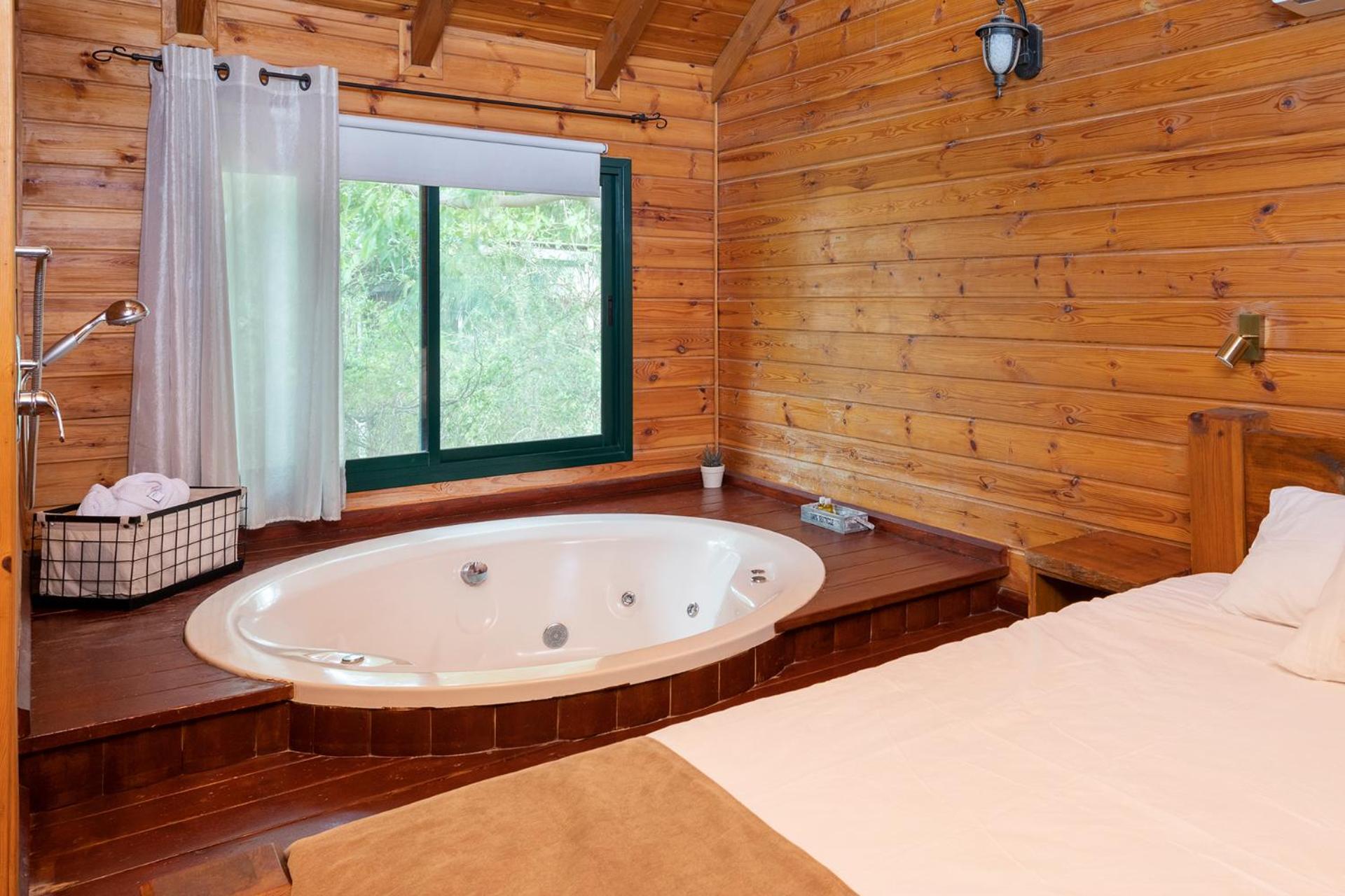 Superior Chalet - Photo 12