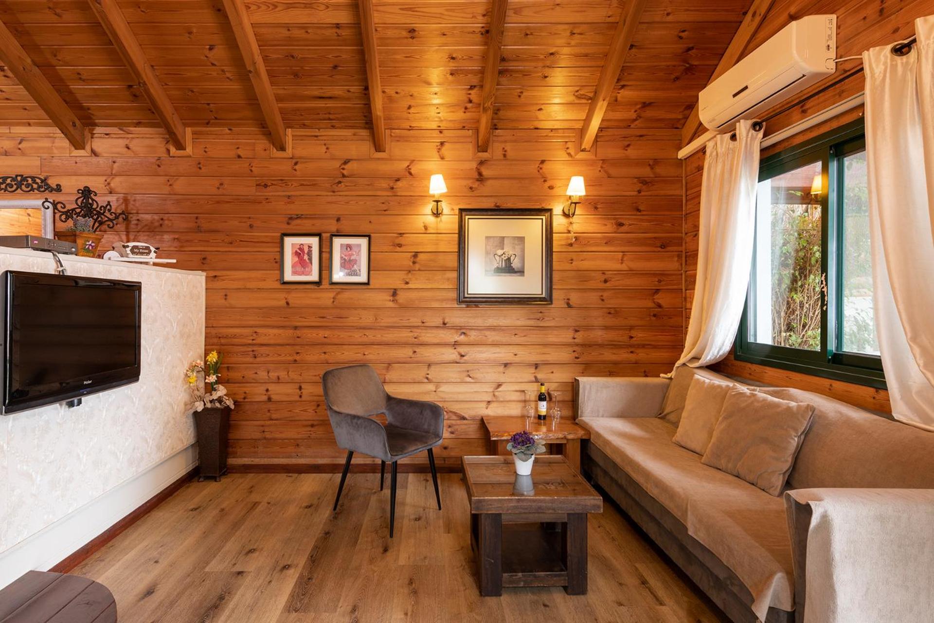 Superior Chalet - Photo 6