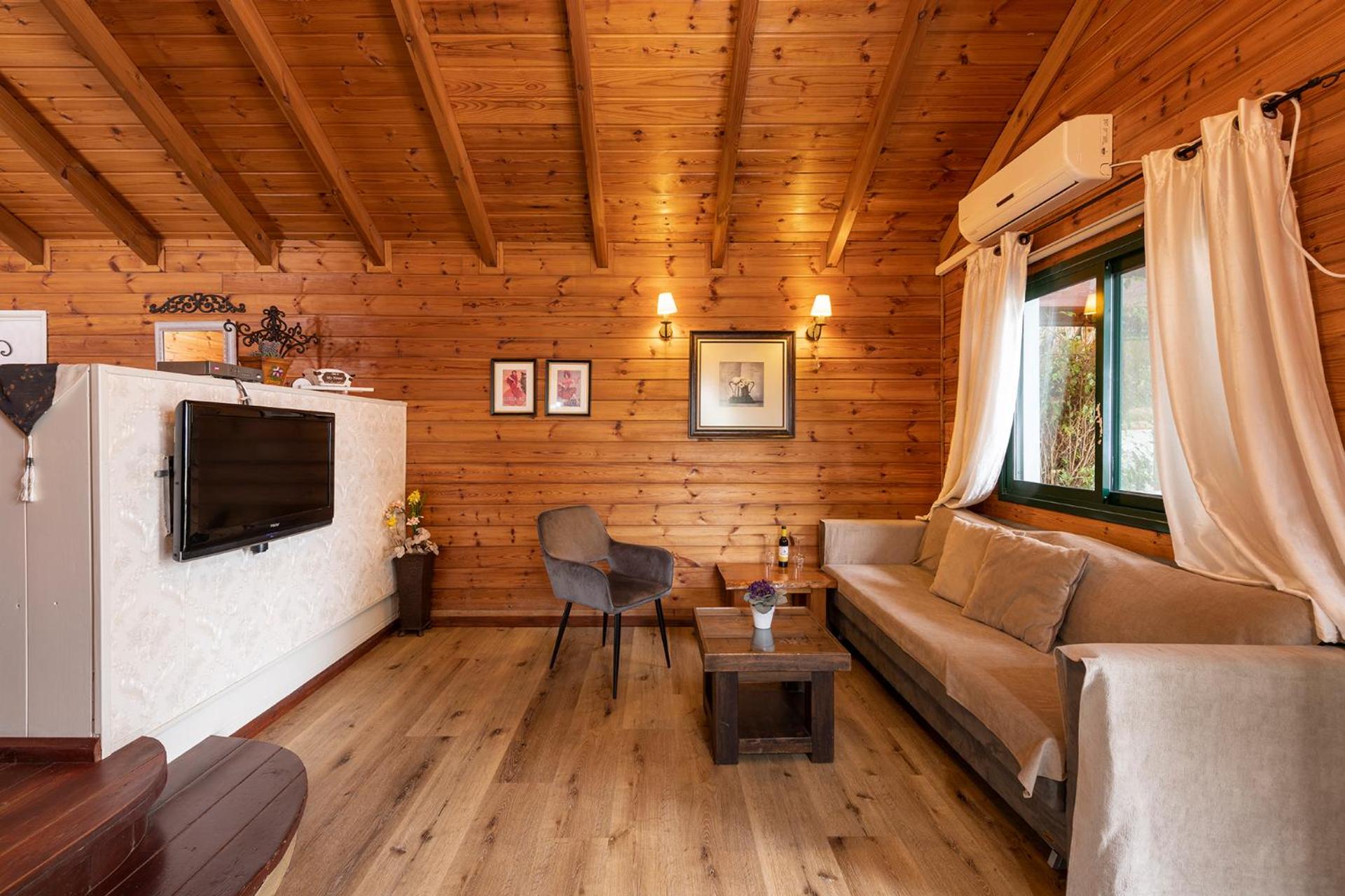 Superior Chalet - Photo 13
