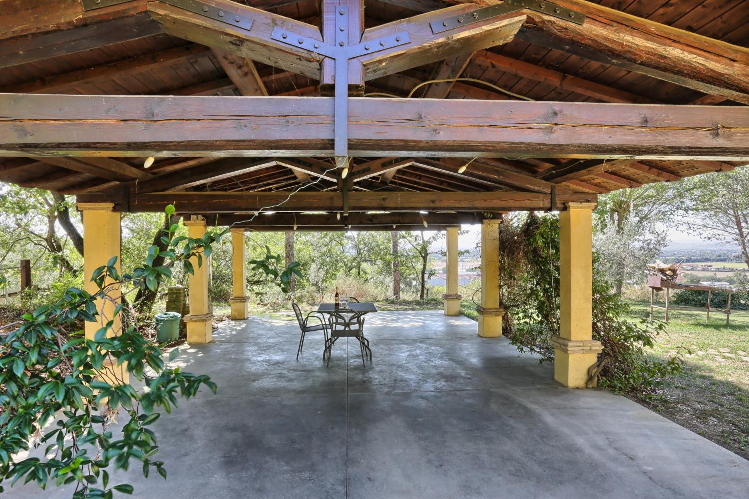 Villa photo 3