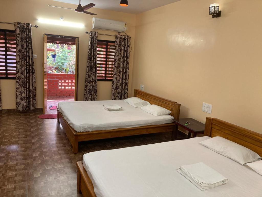 Deluxe Family Suite photo 1