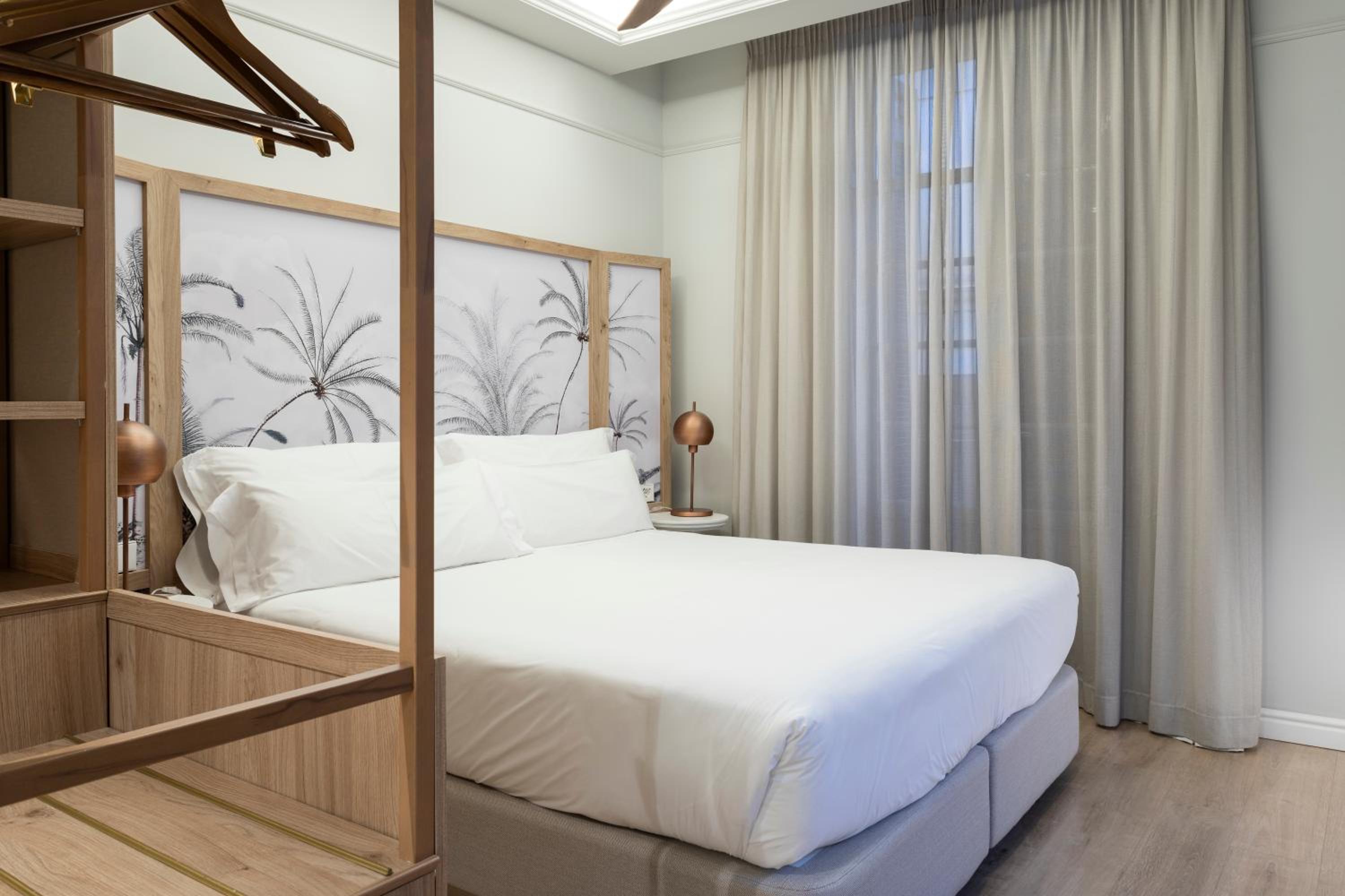 Deluxe Double Room - Photo 7