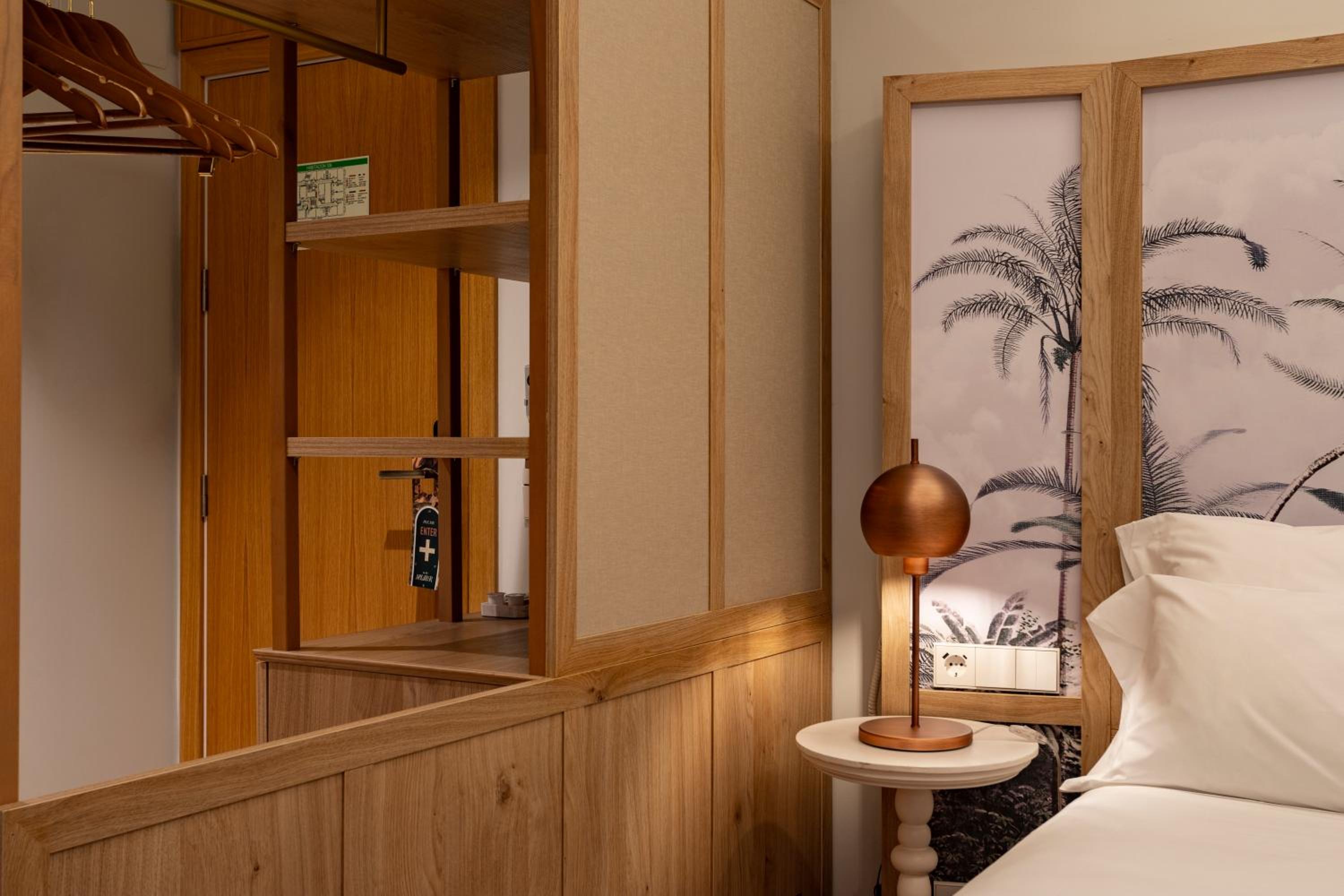 Deluxe Double Room - Photo 4
