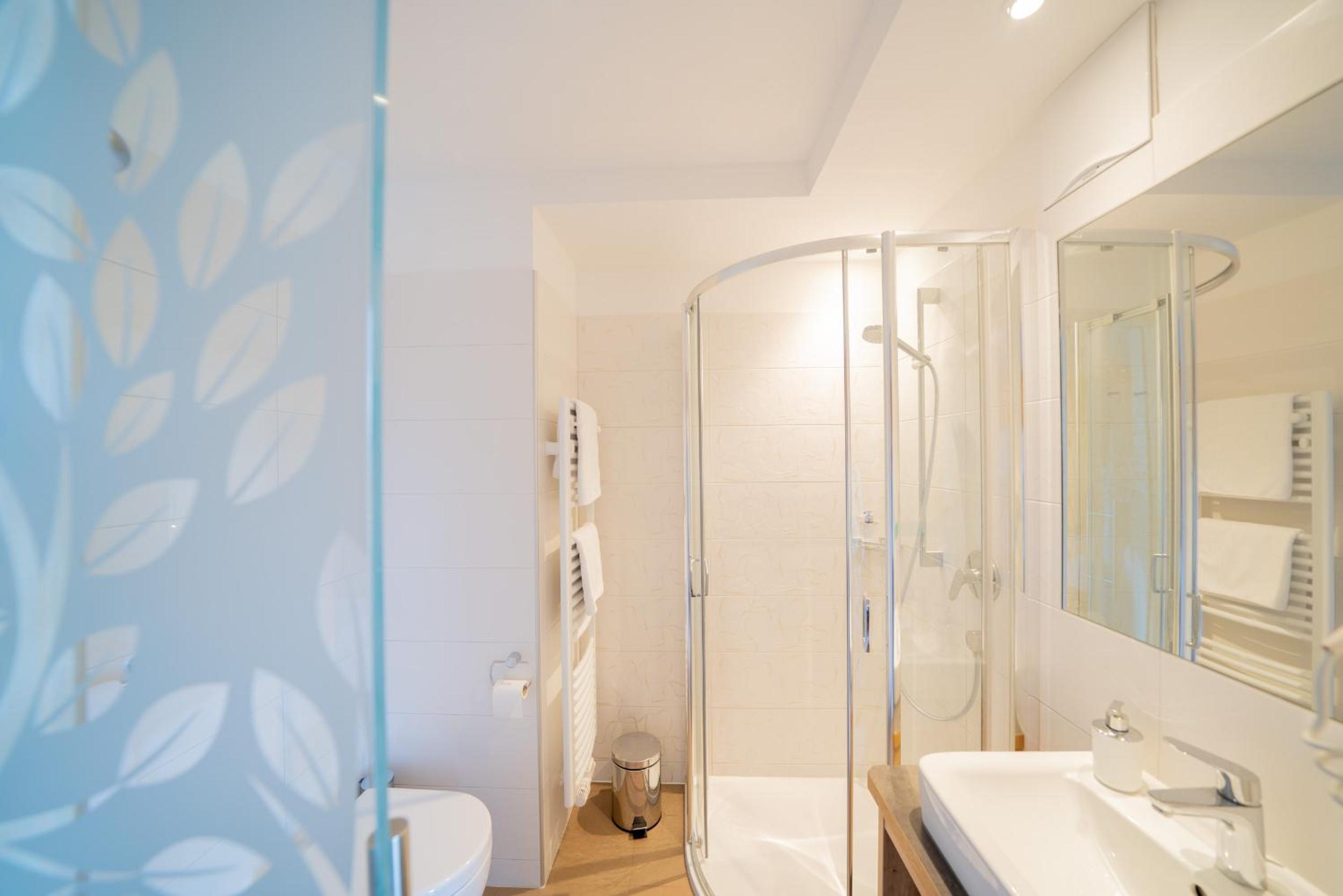 Triple Room with Shower - Photo 3