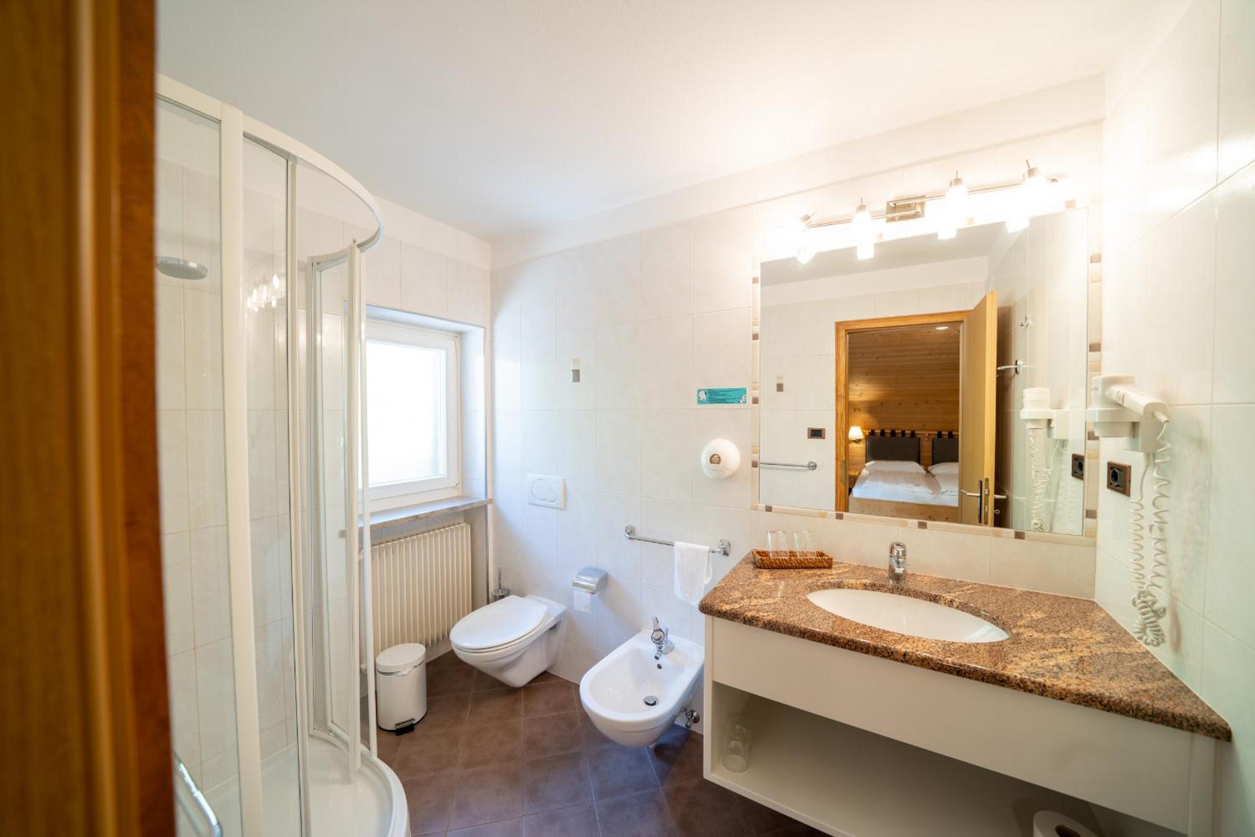 Triple Room with Shower - Photo 4