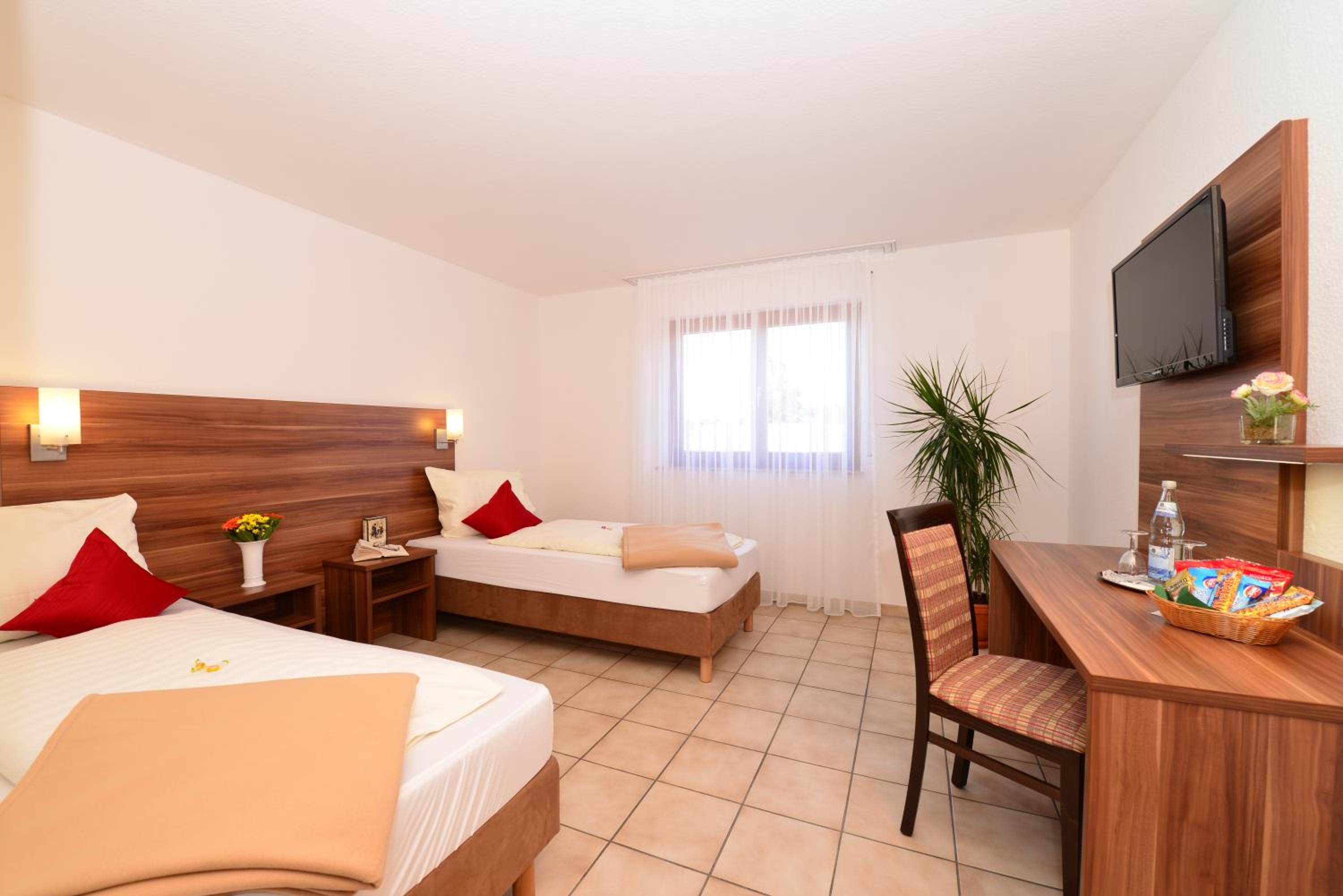 Comfort Double or Twin Room photo 3