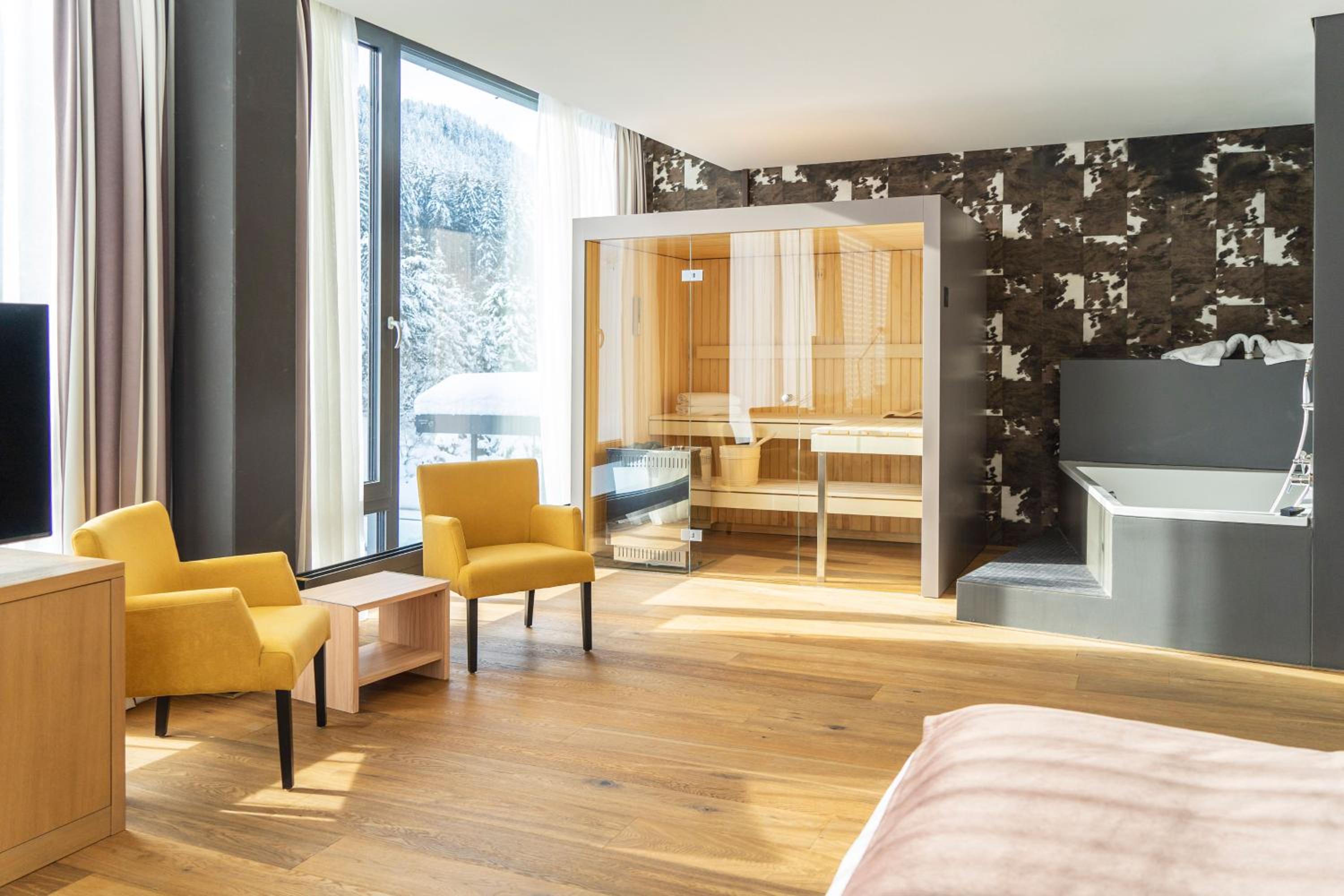 Deluxe Apartment with Sauna - Photo 1