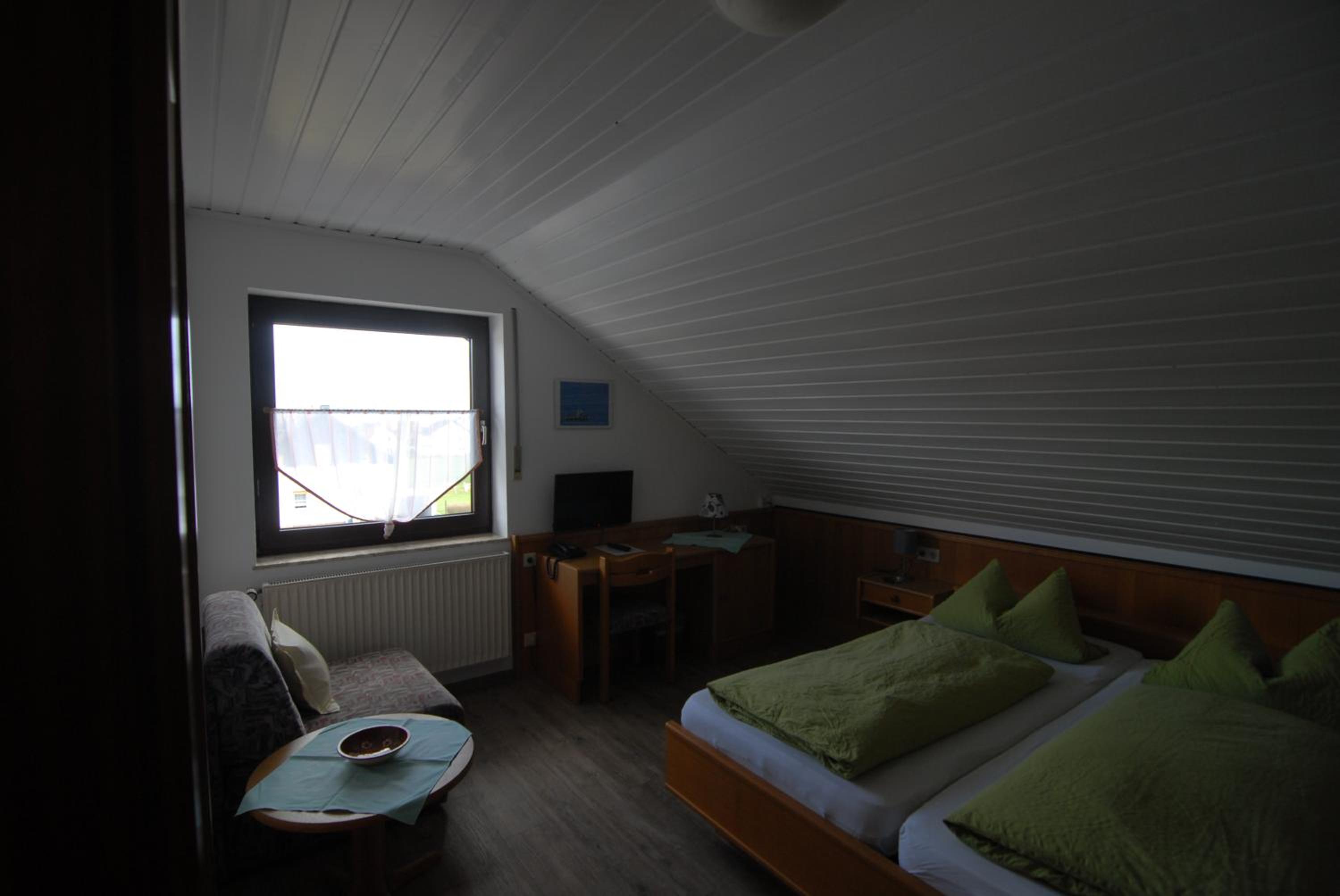Standard Double Room - Photo 1
