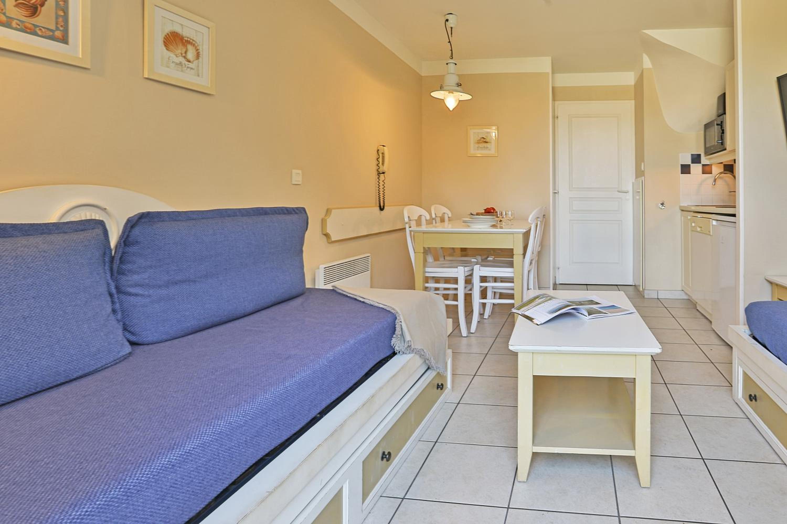 Standard One-Bedroom Duplex House with Terrace (4 People) - Domaine du Moulin photo 2