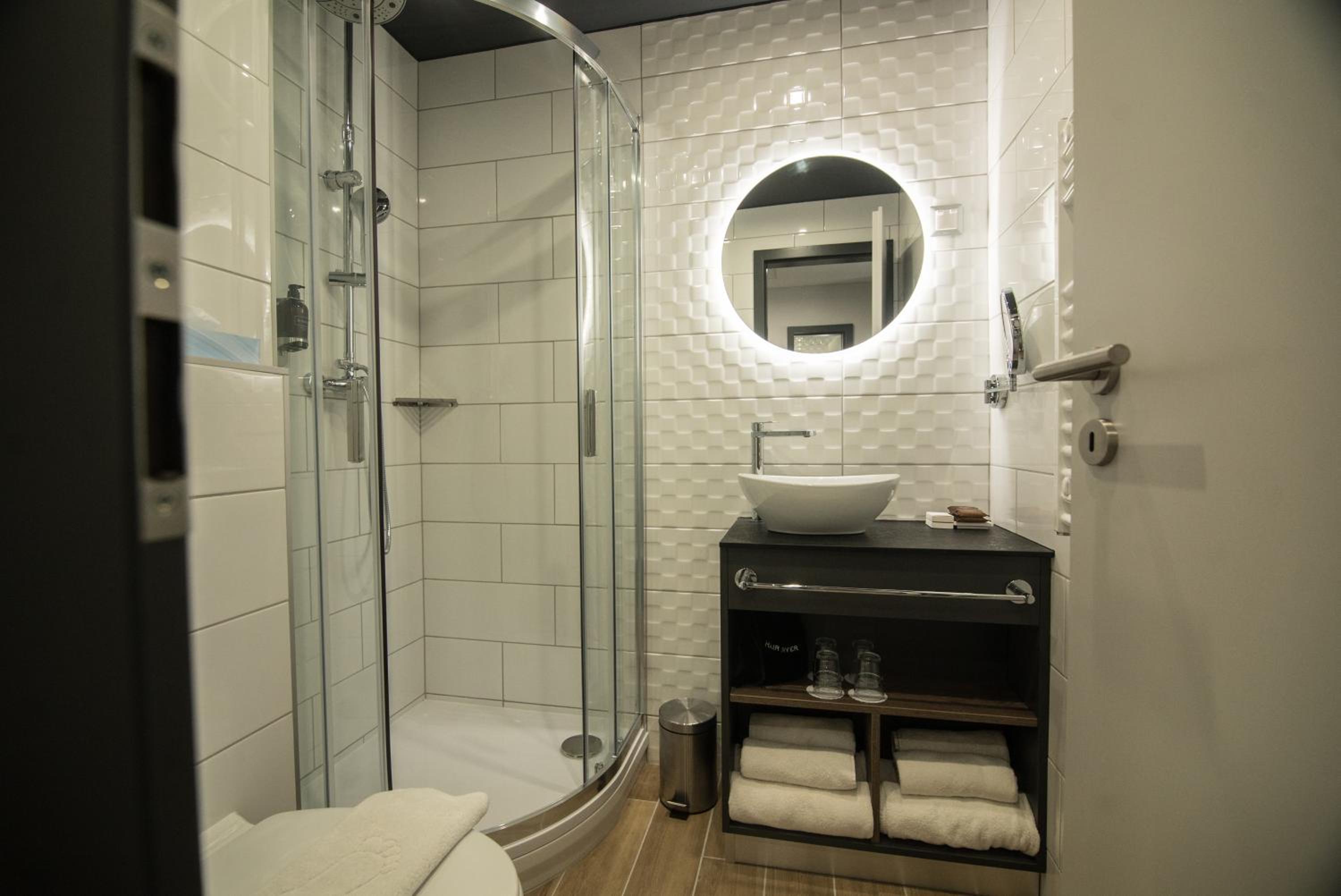 Quadruple Room - Photo 6