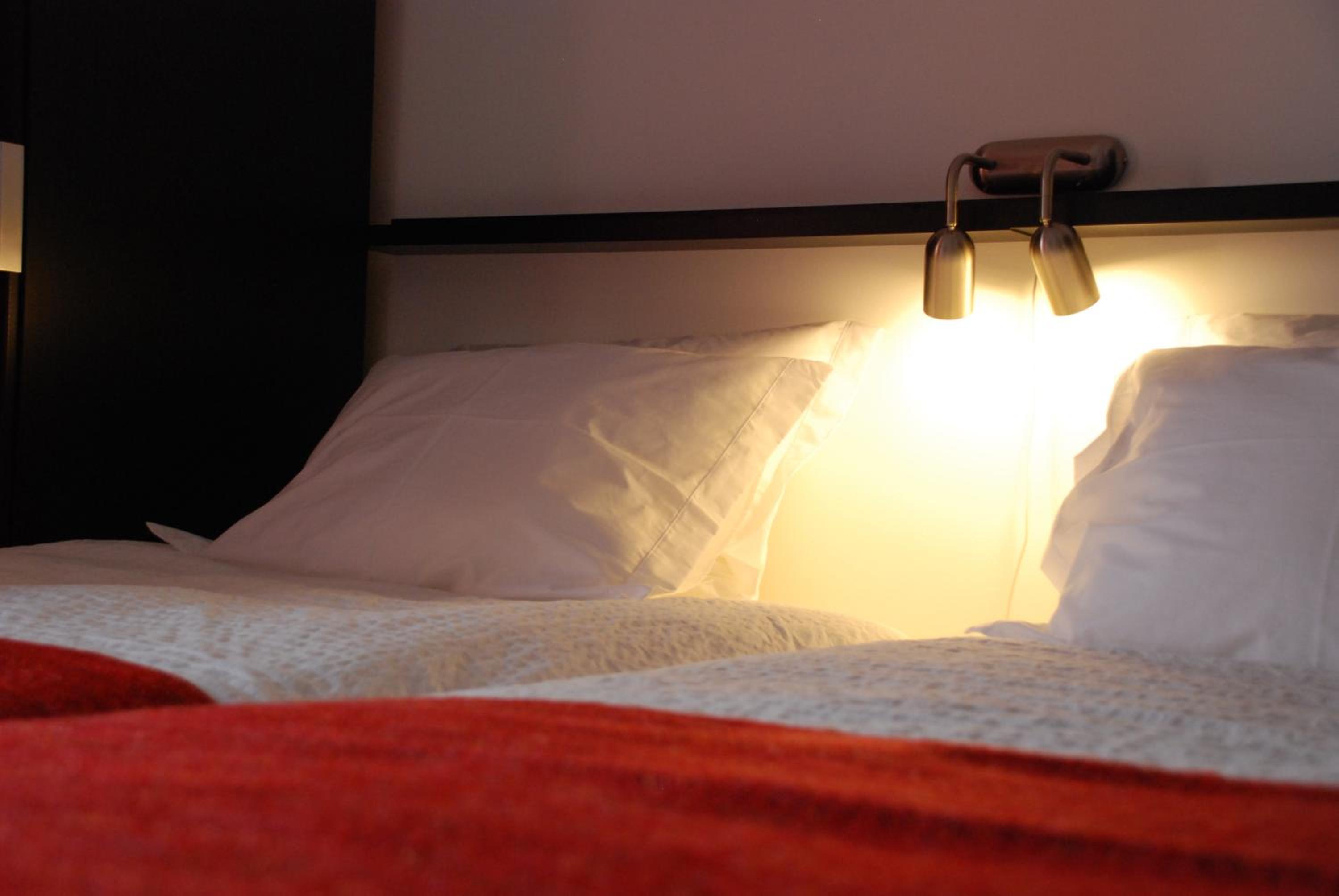 Twin Room - Photo 4