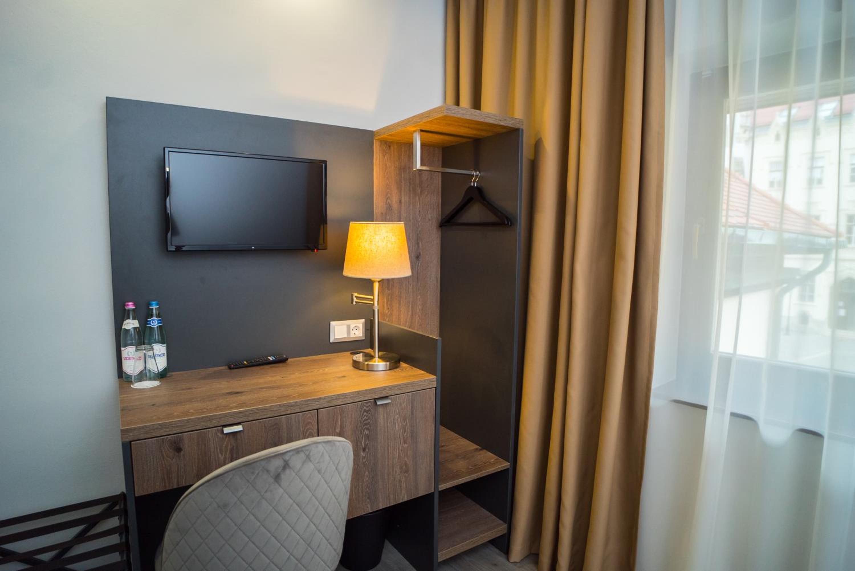 Triple Room - Photo 5