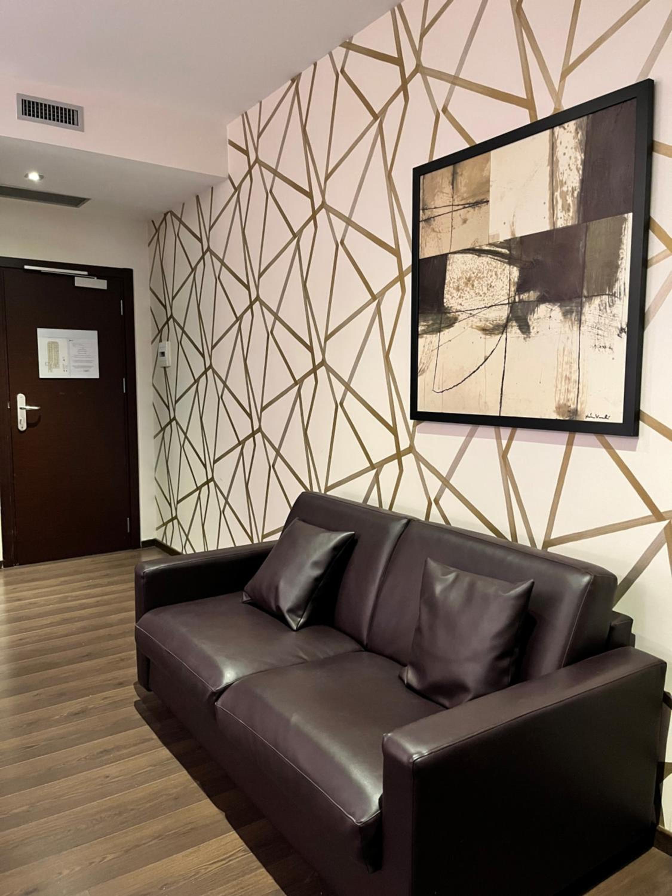 Junior Suite thumbnail 5