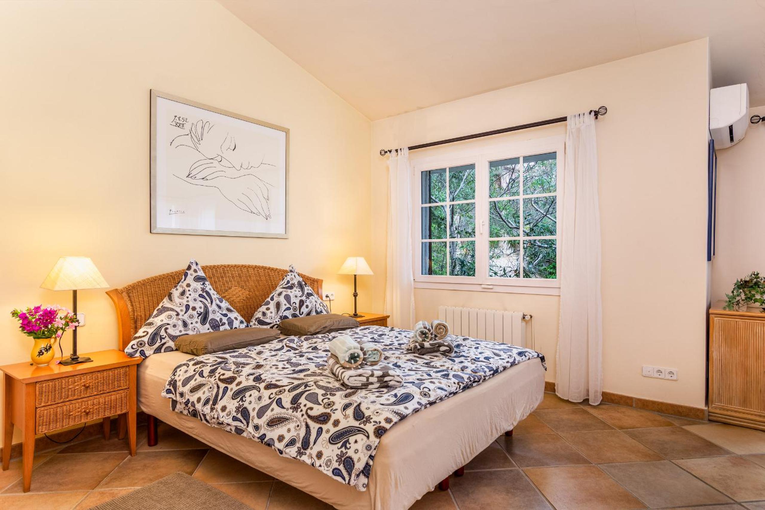 Three-Bedroom Villa photo 3