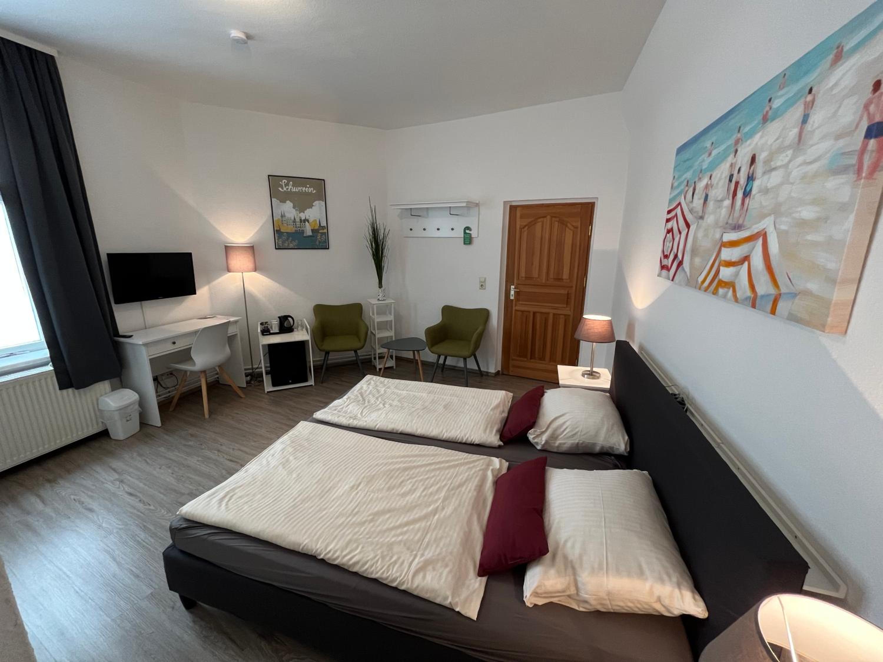 Double Room Type II - Photo 2