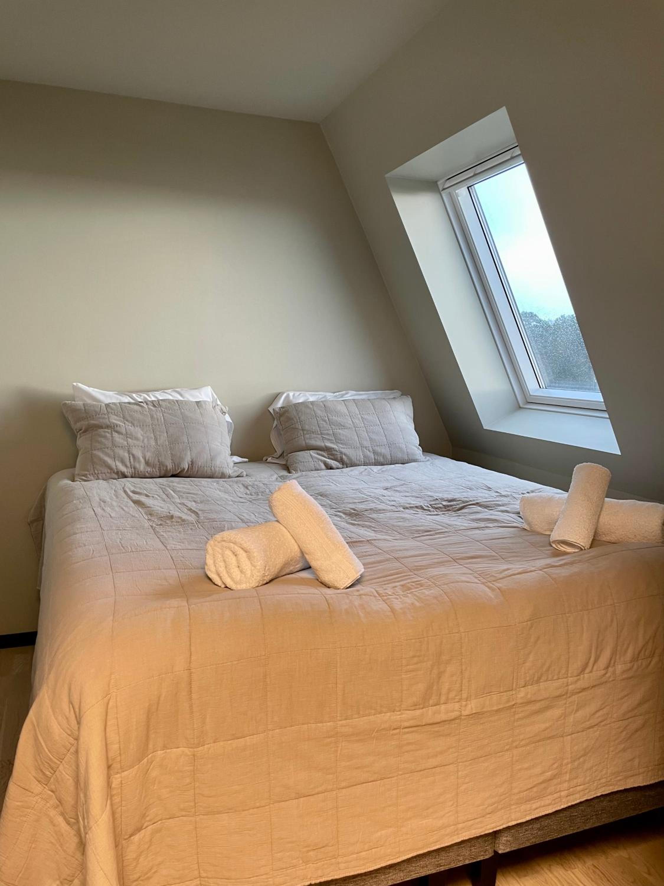Small Double Room - Photo 1