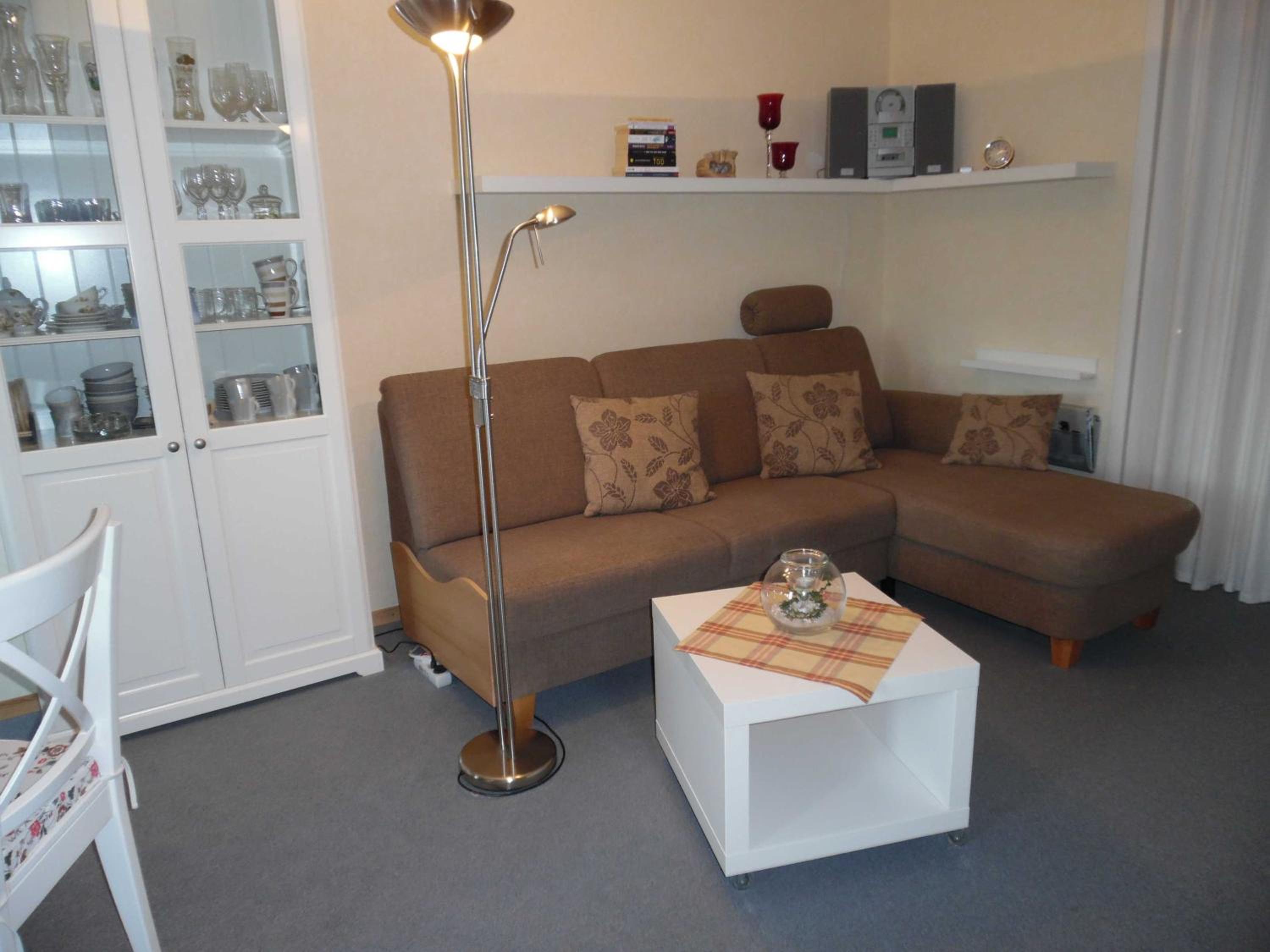 One-Bedroom Apartment with Balcony photo 1