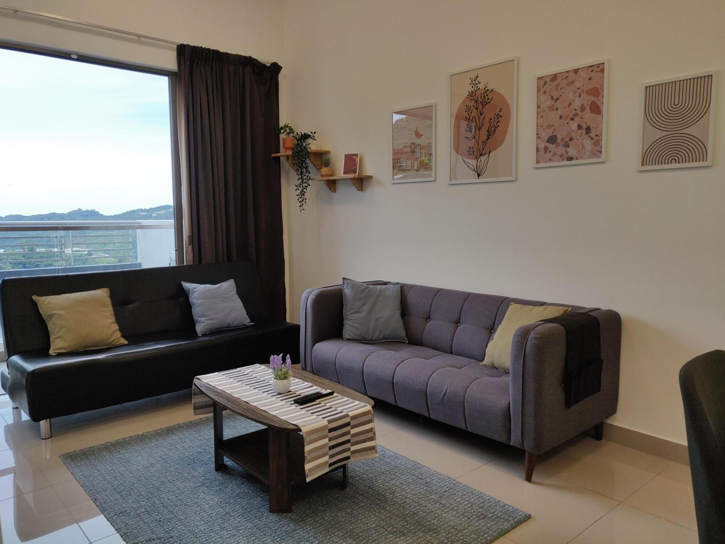 Three-Bedroom Apartment photo 1