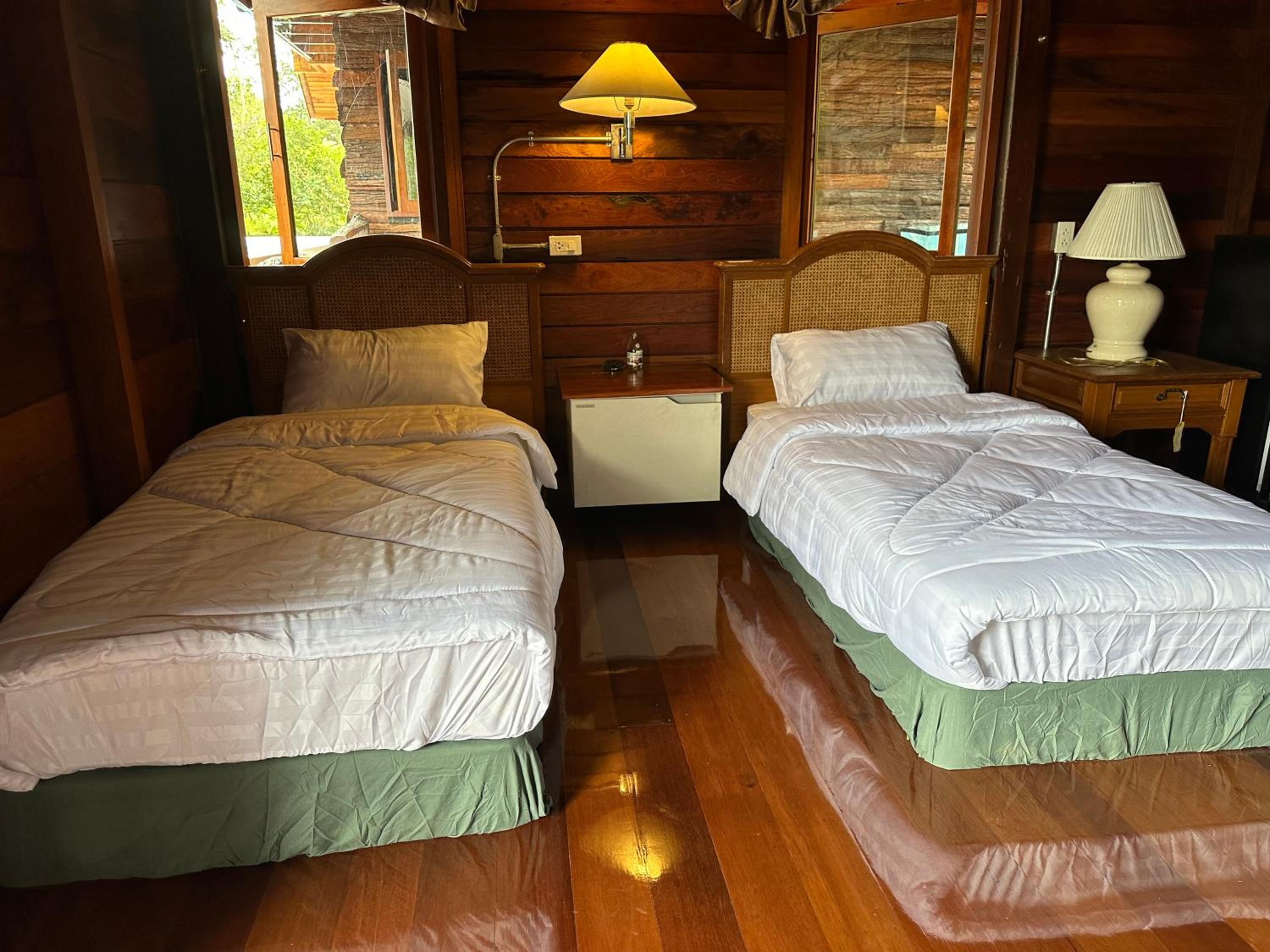 Two-Bedroom House - Photo 8