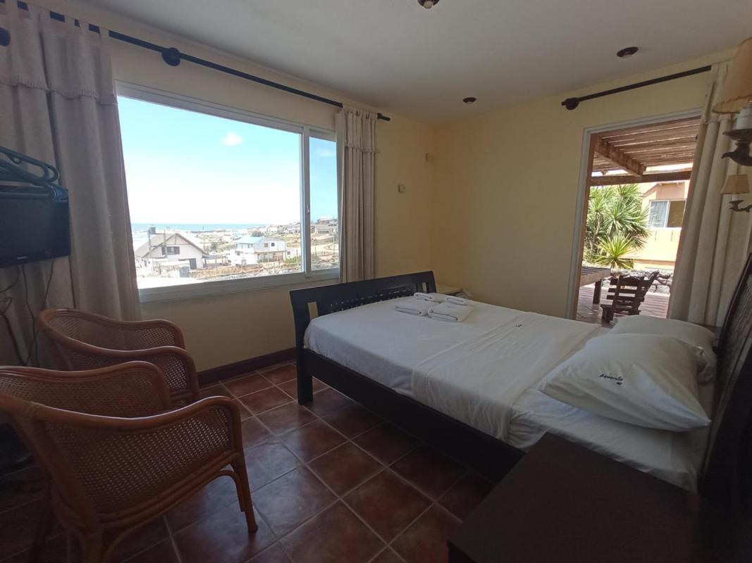 Deluxe Double Room with Balcony and Sea View