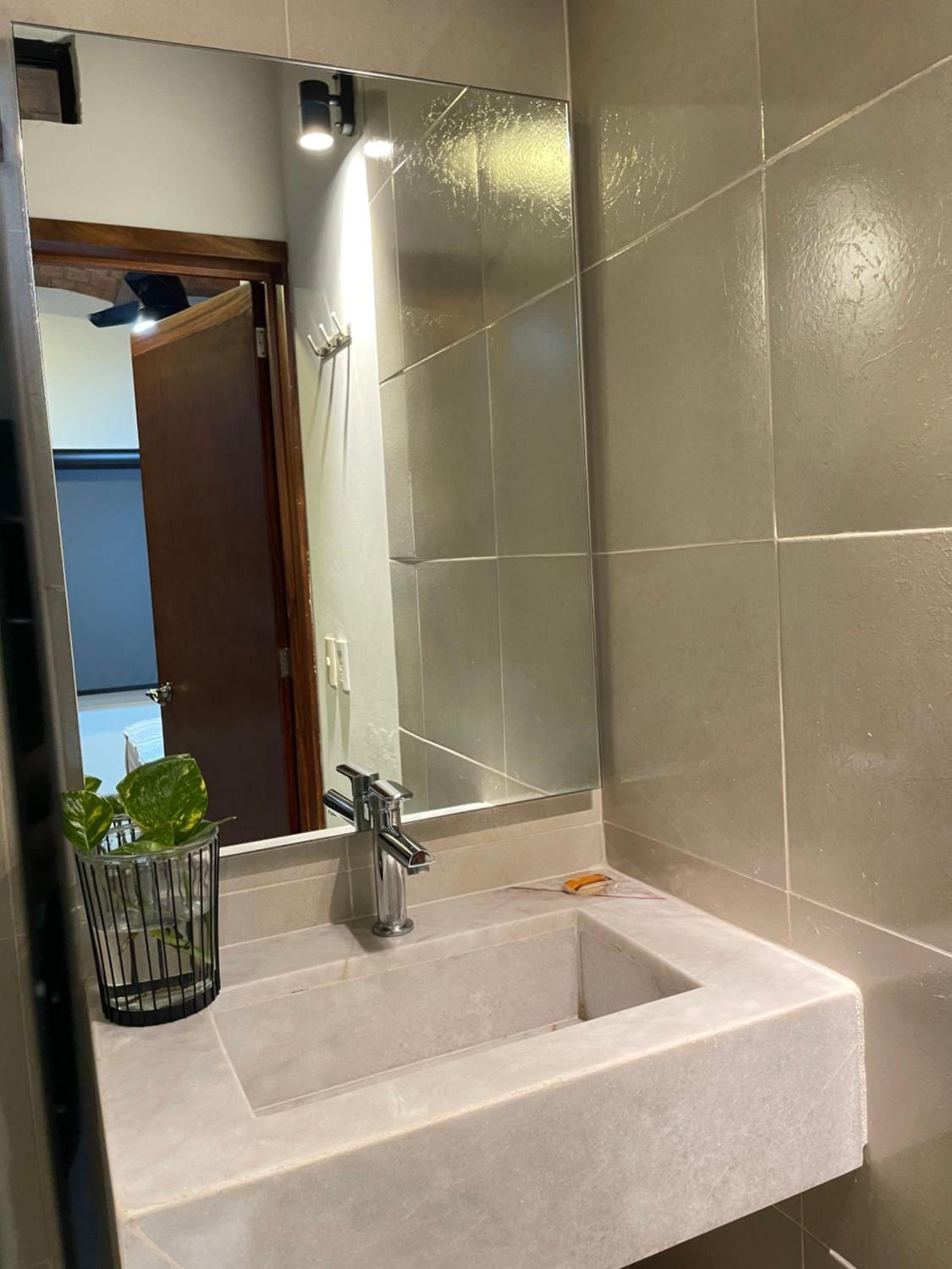 Double Room - Photo 4