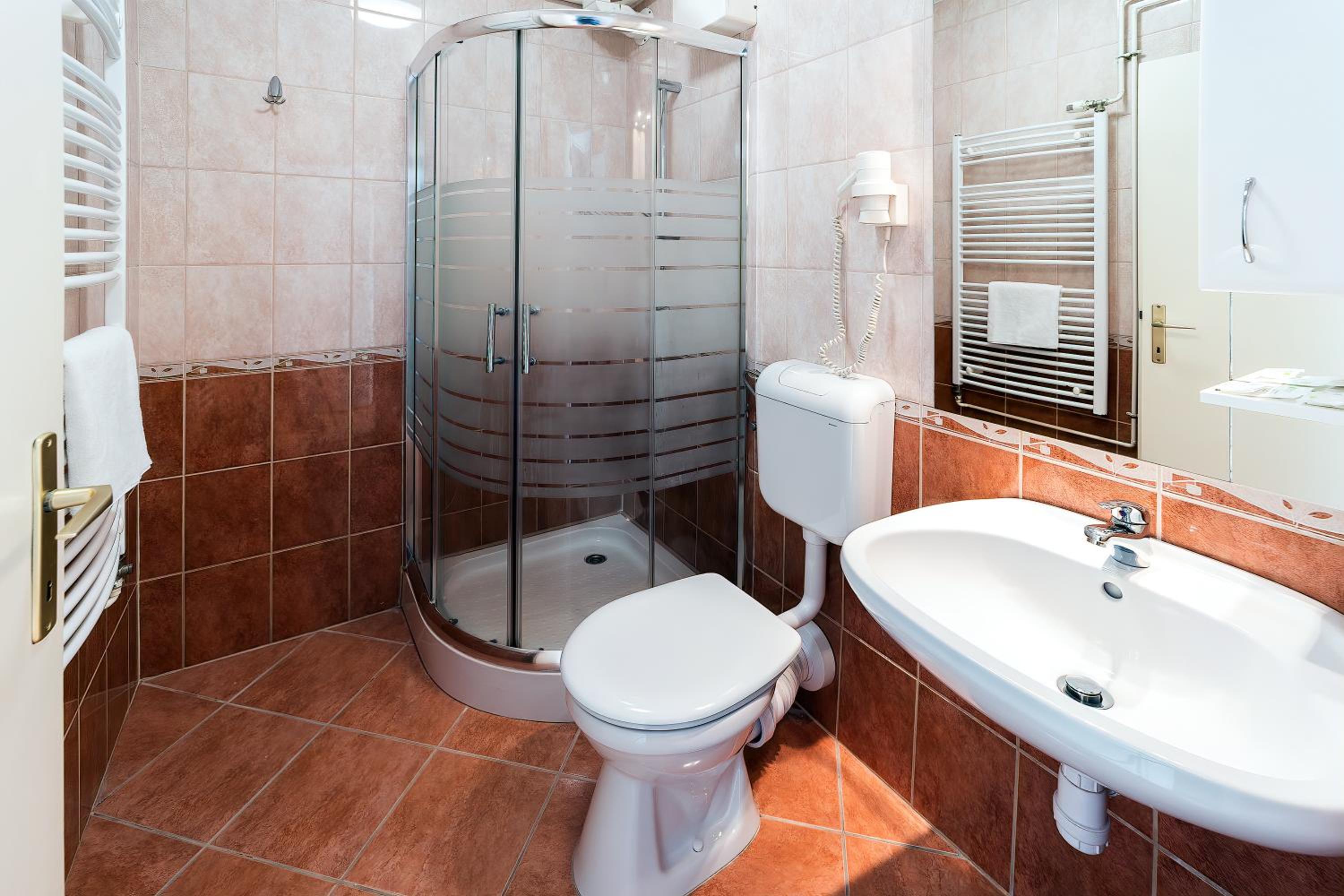 Superior Triple Room photo 3