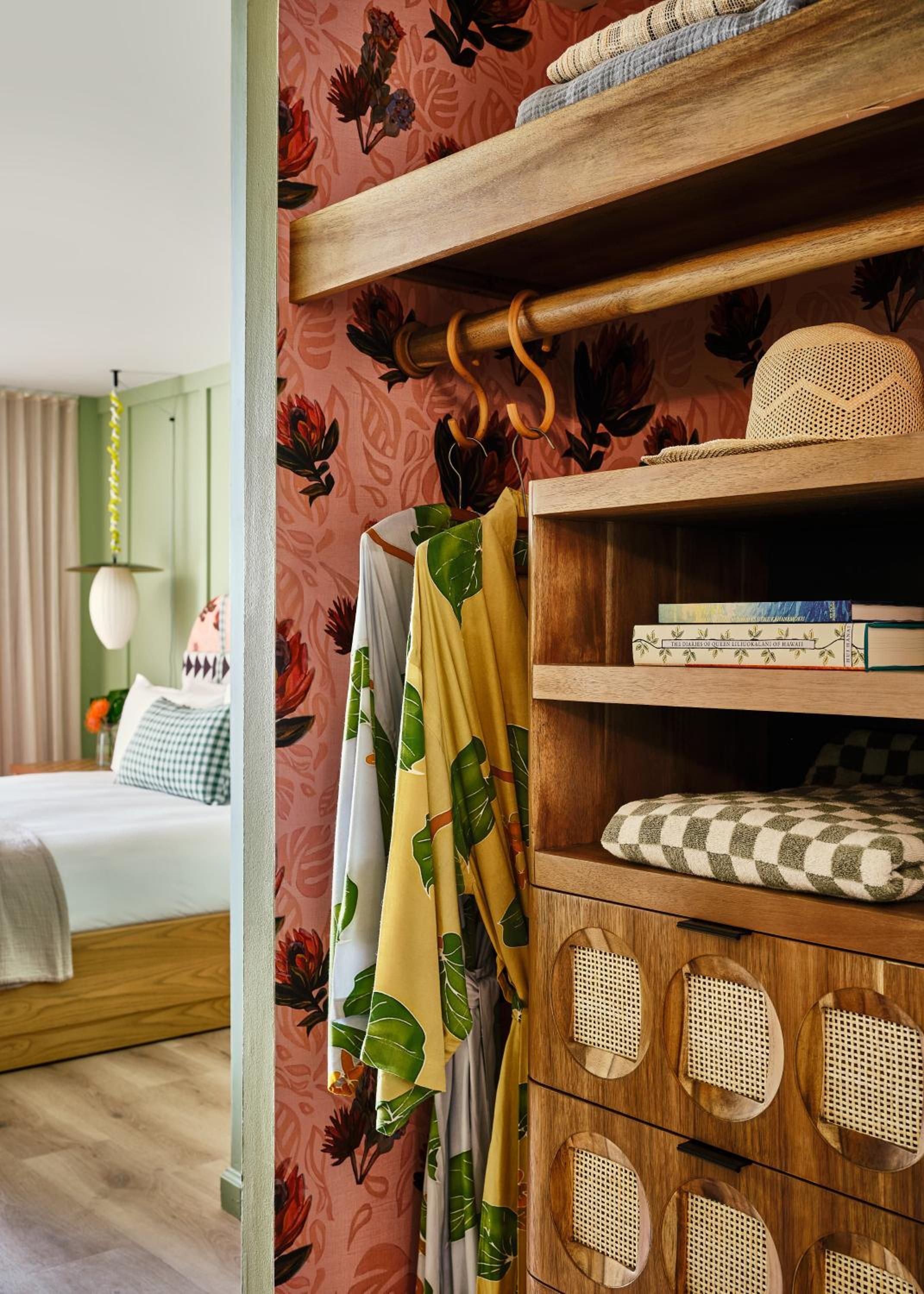 Wayfinder Waikiki - Voted Top 10 Best Hotels in Hawaii!, Photo 7