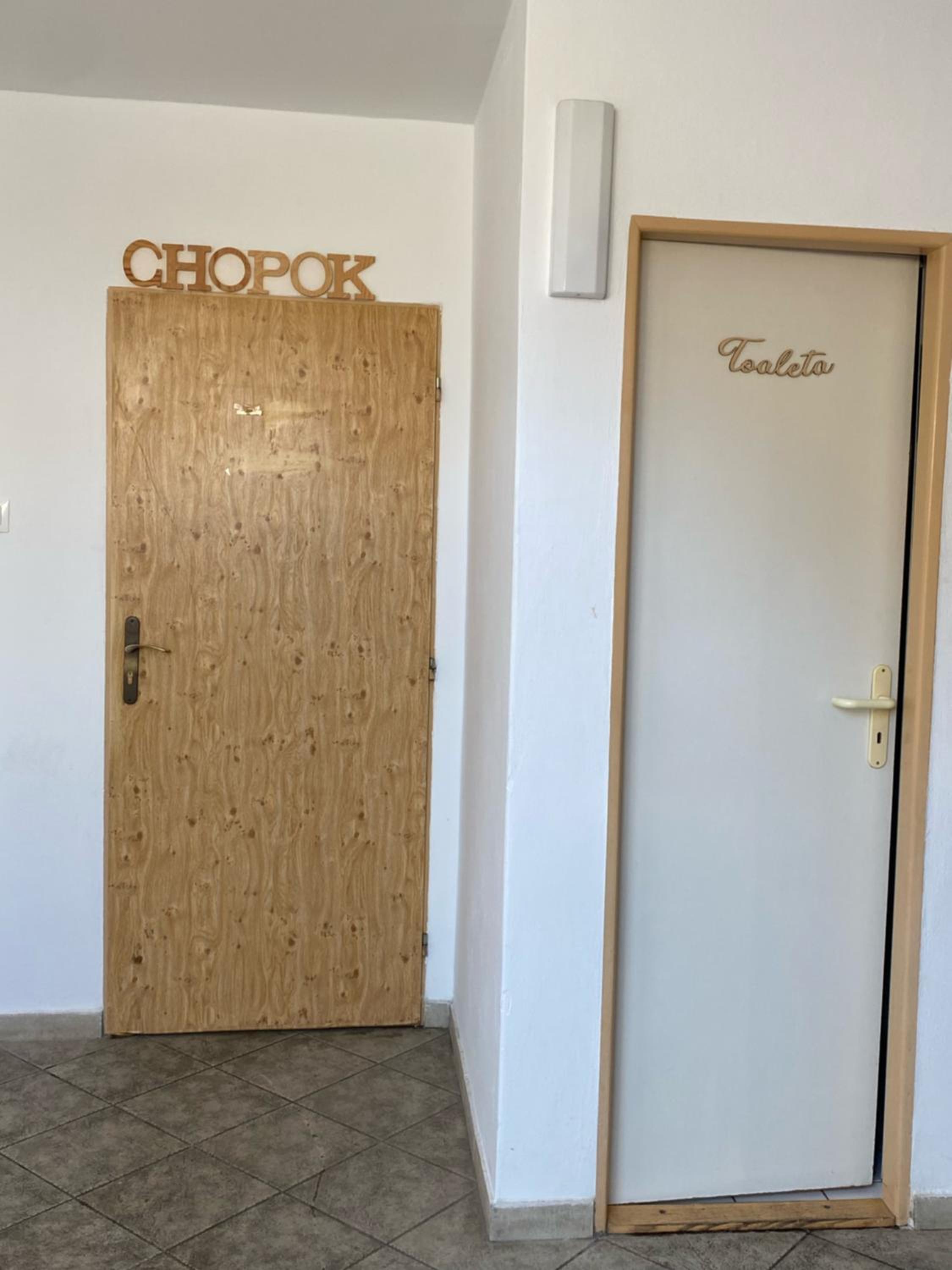 Standard Apartment - Photo 2