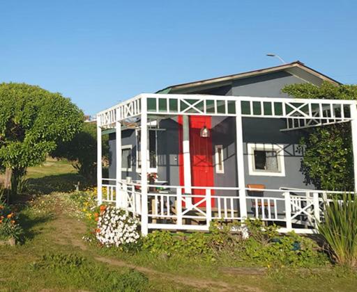 One-Bedroom House photo 1