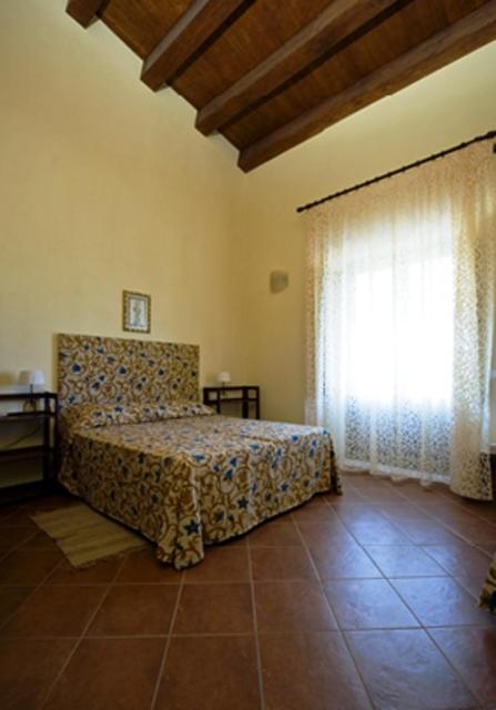 One-Bedroom Apartment - Separate Building