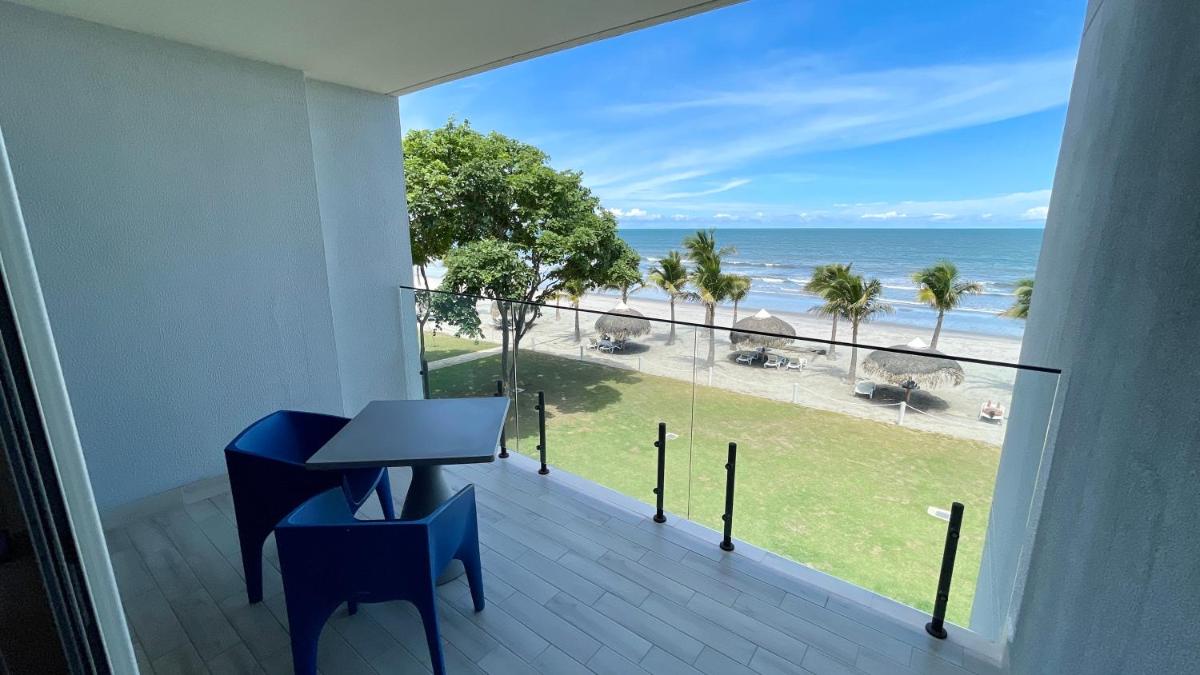 Apartment with Sea View photo 2