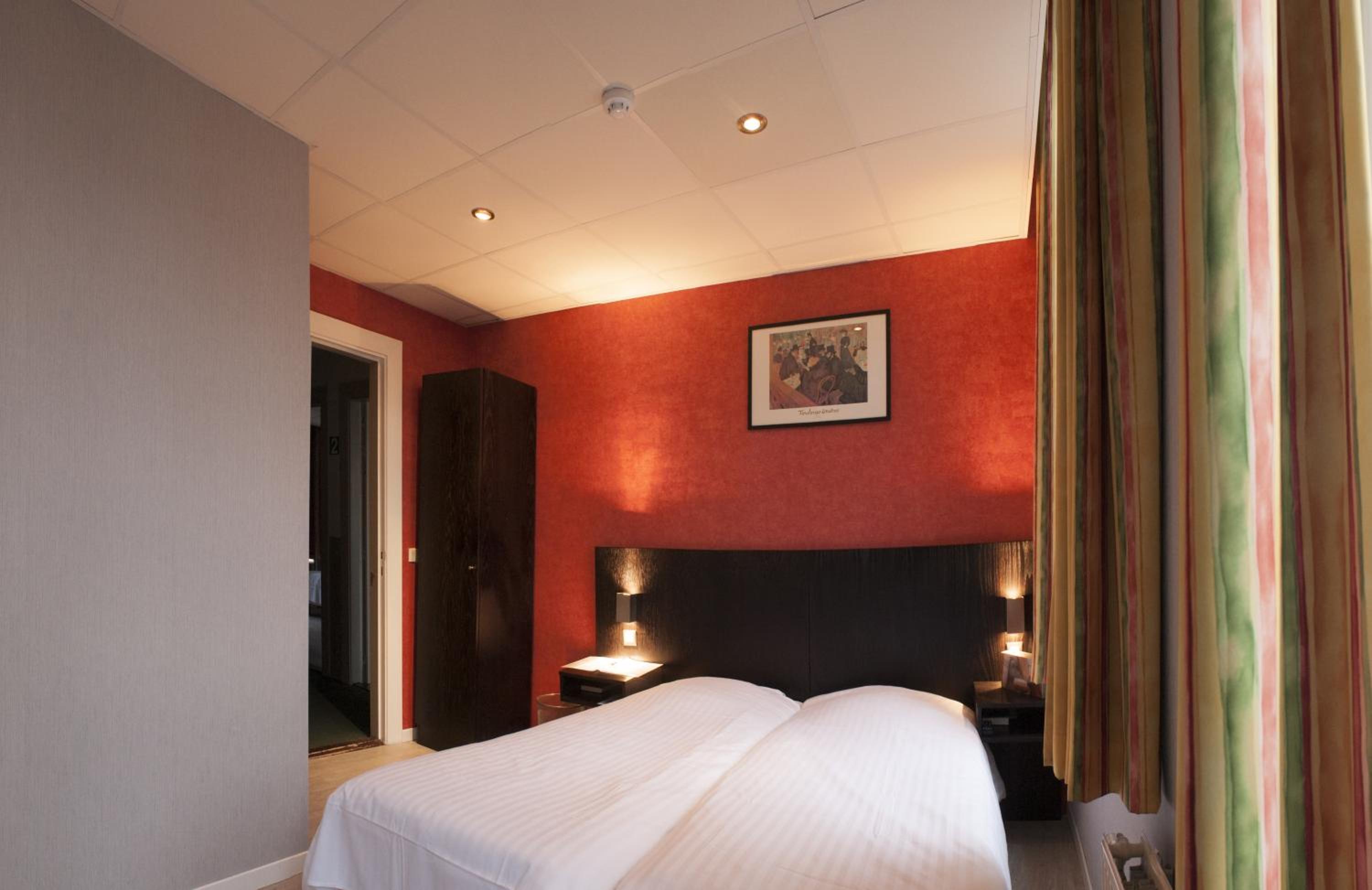 Budget Double or Twin Room - Photo 15